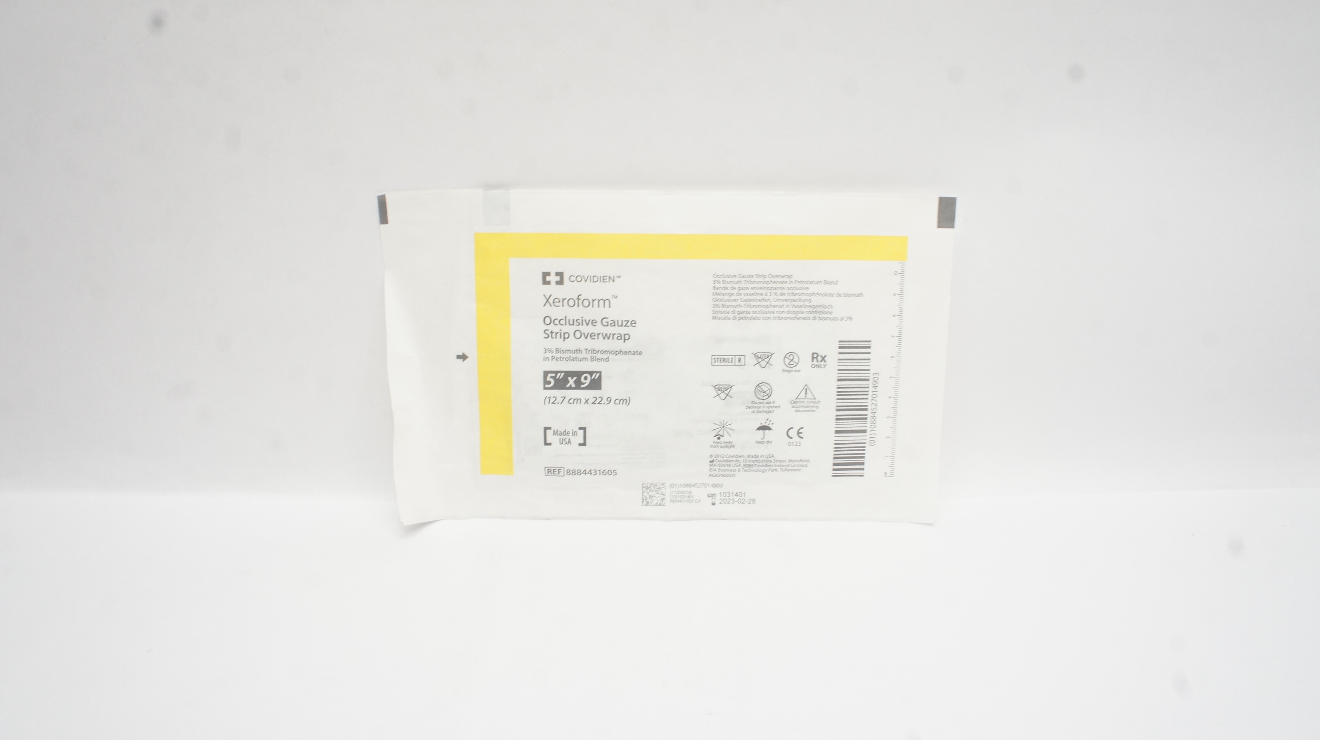 Covidien 8884431605 Xeroform Occlusive Gauze Strip Overwrap 5 x 9inch (x)