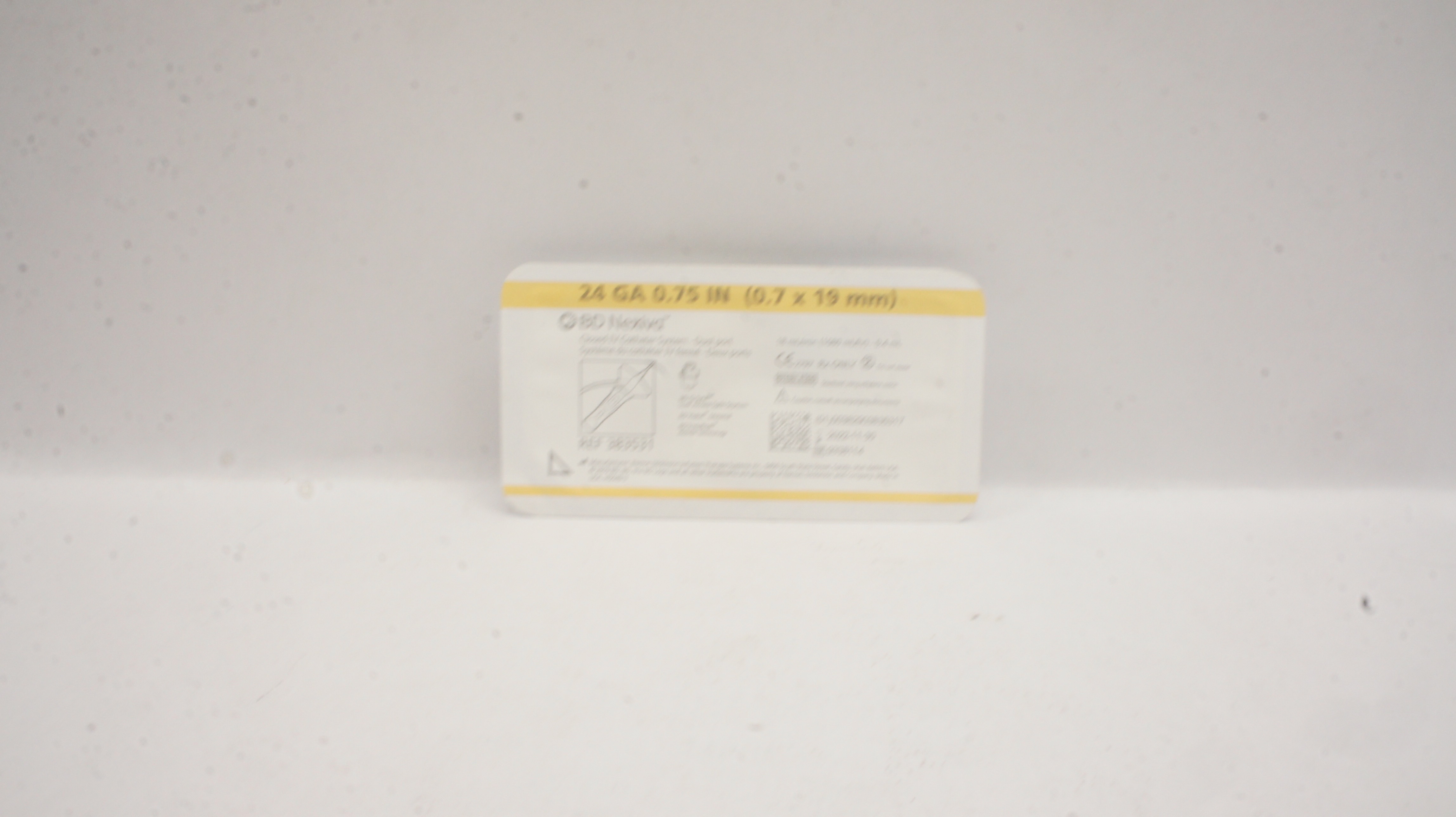 BD 383531 Nexiva Closed IV Cath. System Dual Port 24Ga x 0.75inch 0.4ml