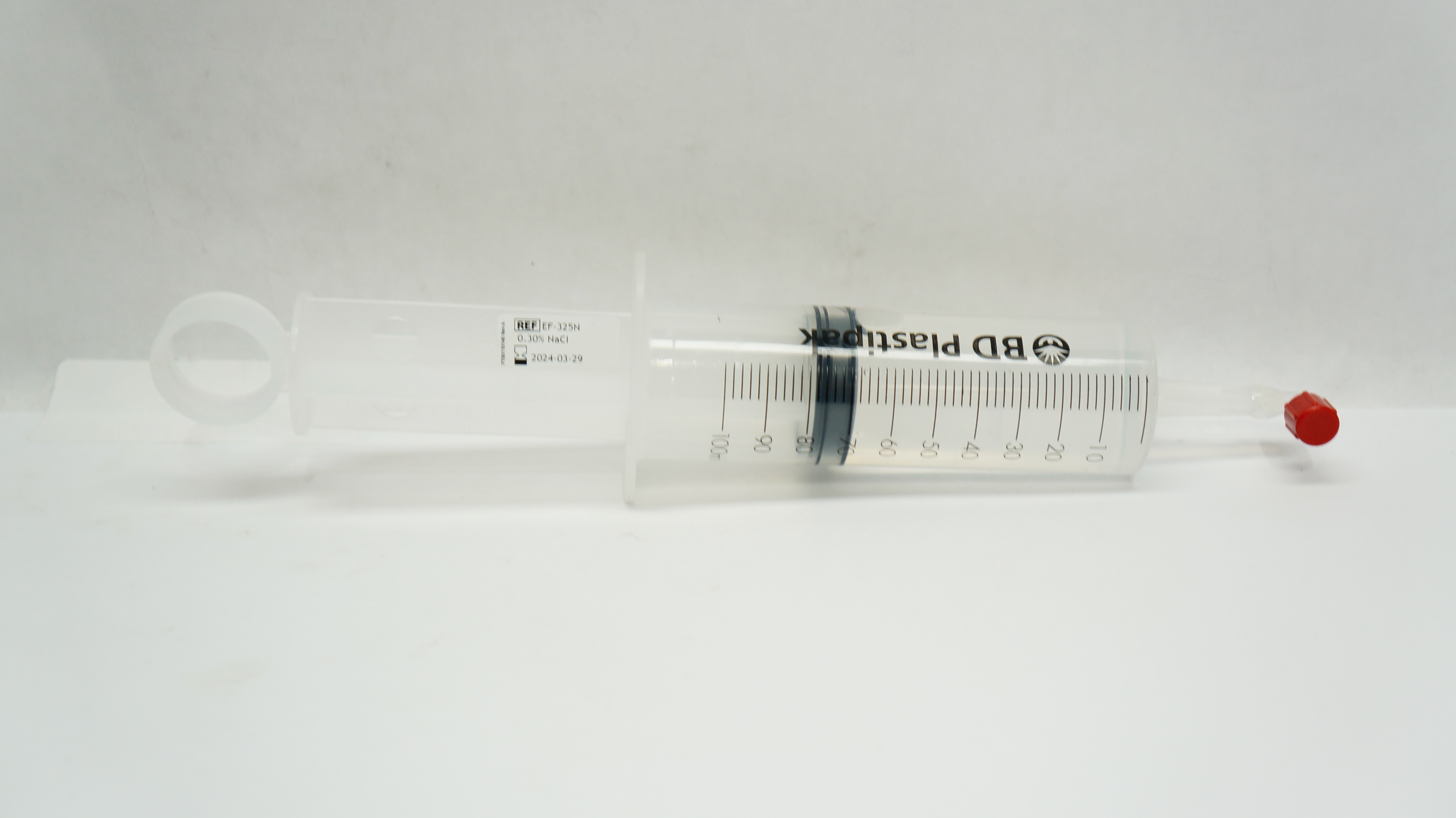 BD EF-325N Plastipak 0.30% NaCl Syringe