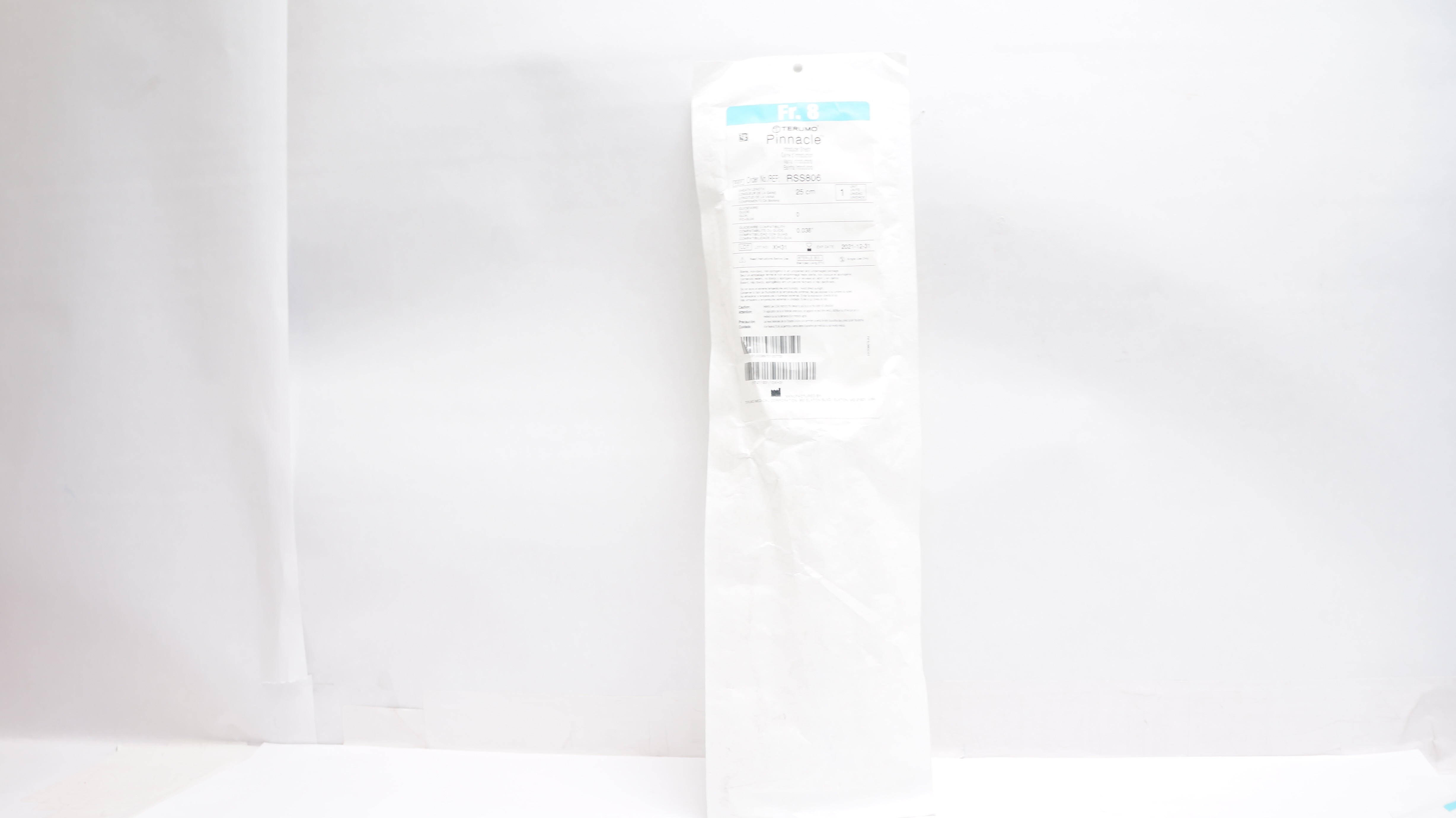 Terumo RSS806 Pinnacle Introducer Sheath Fr. 8, 25 cm x 0.038 inch (x)