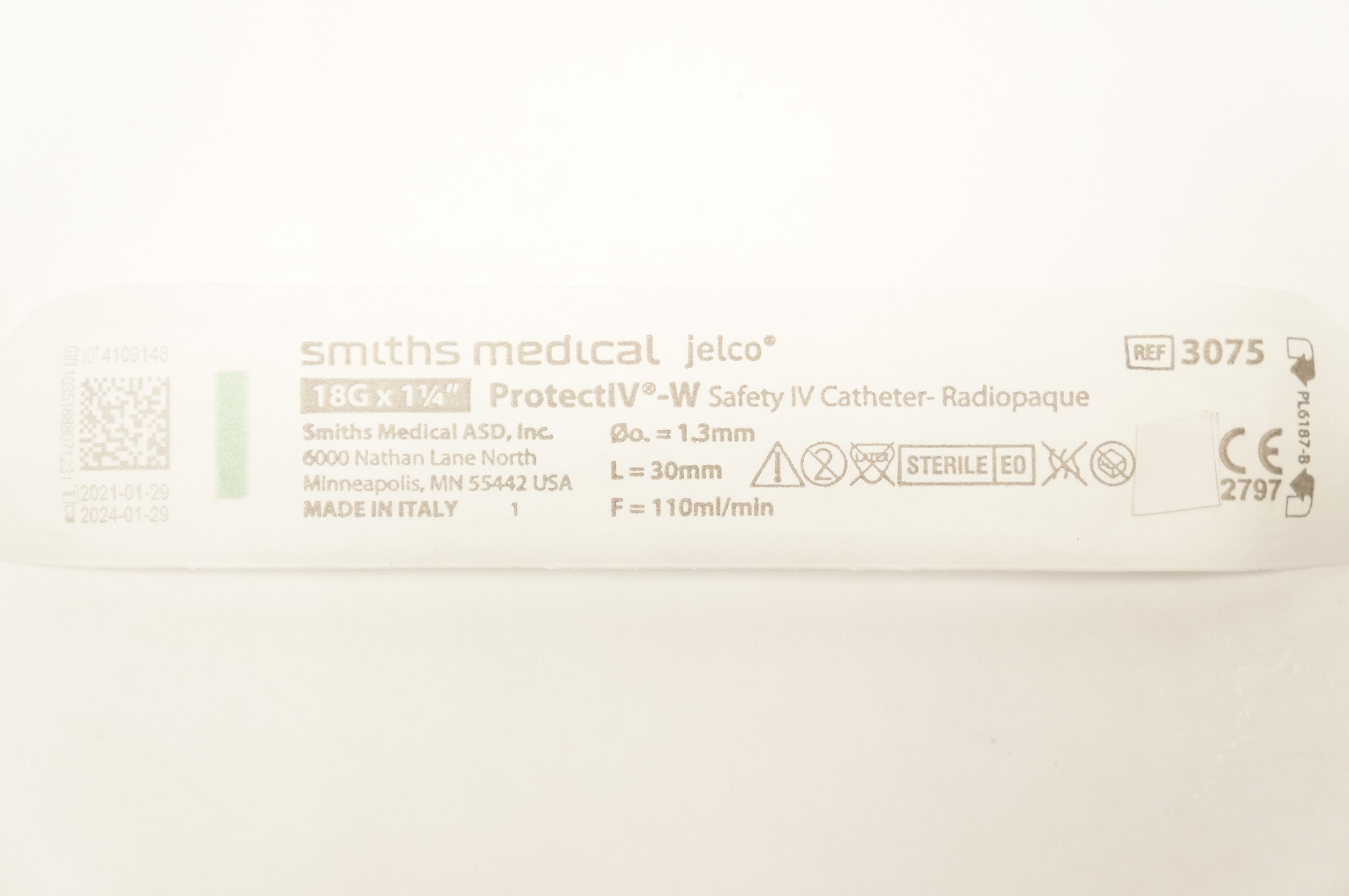 Smiths Medical 3075 Jelco ProtectIV Safety IV Cath 18G x 1-1/4inch