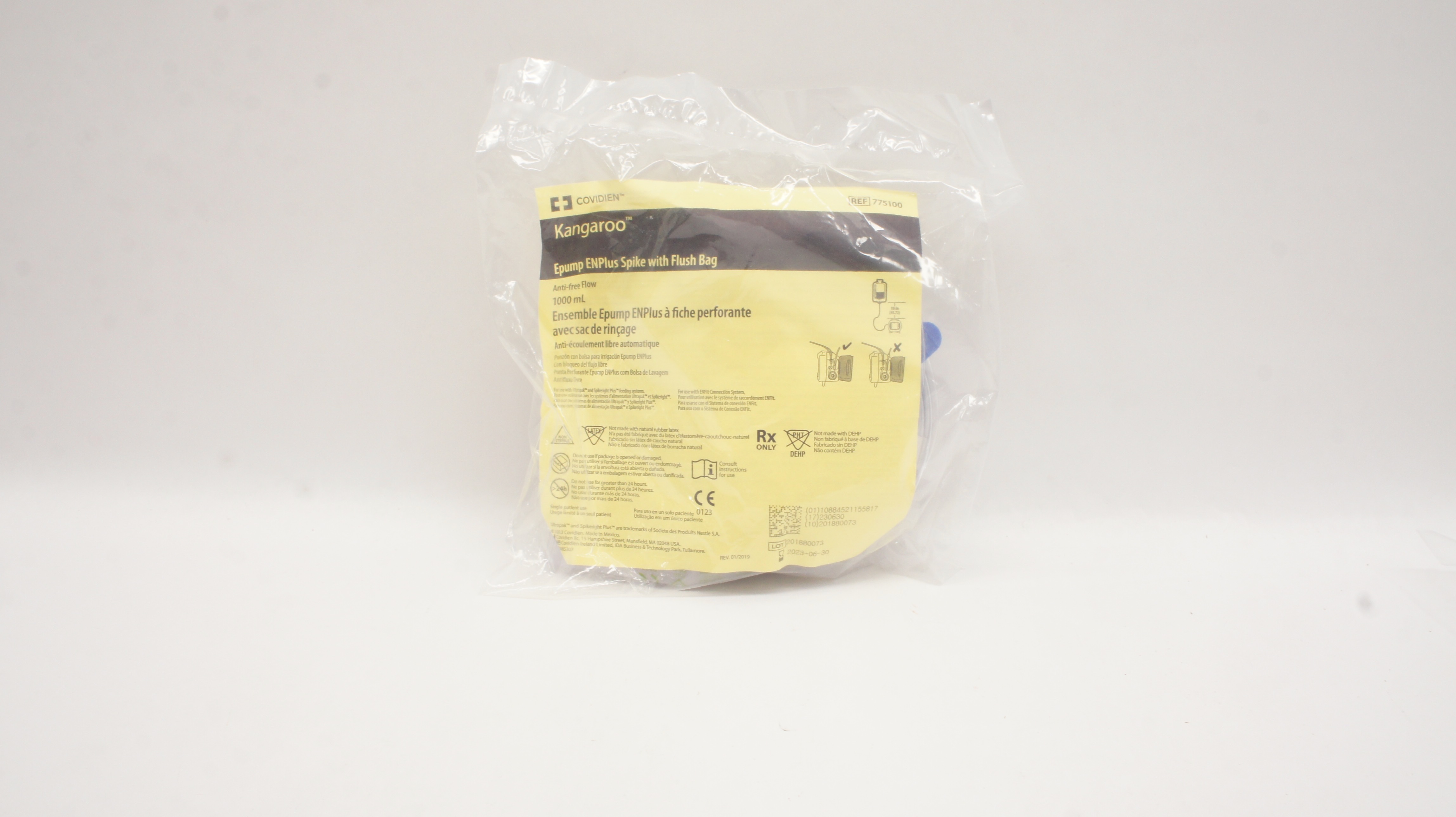 Covidien 775100 Kangaroo Epump ENPlus Spike with Flush Bag 1000mL