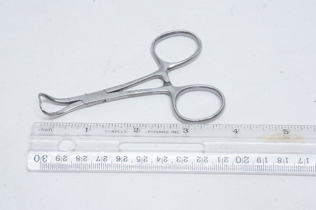 V.Mueller SU2900 Towel Forceps Backhaus 3-1/2 Inch Stainless Steel
