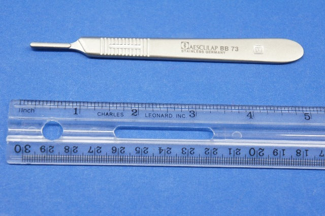Aesculap BB73 Surgical Knife Handle Detachable Blade No. 3