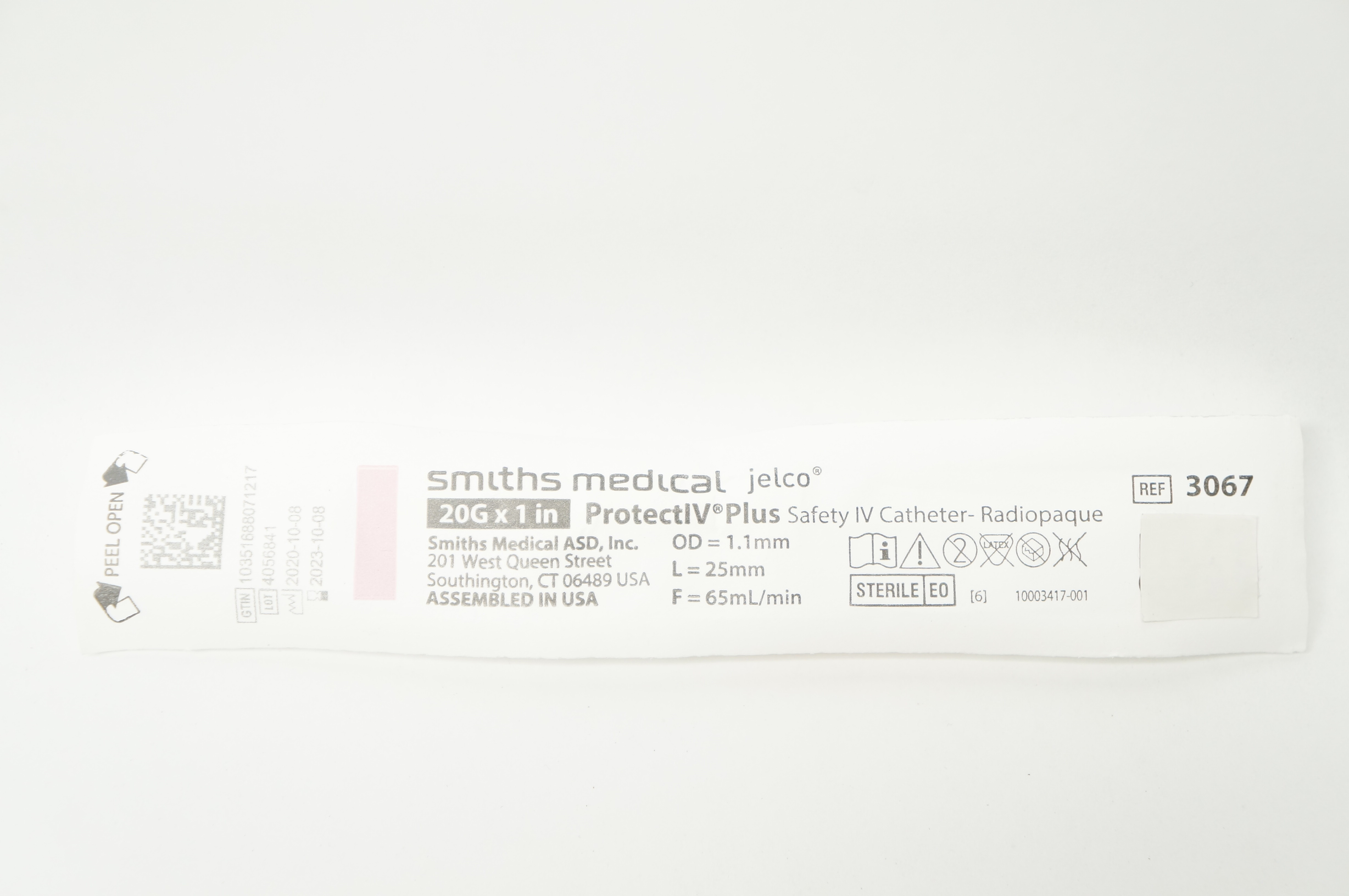 Smiths Medical 3067 Protect IV Plus Safety Cath. Radiopaque 20G x 1inch
