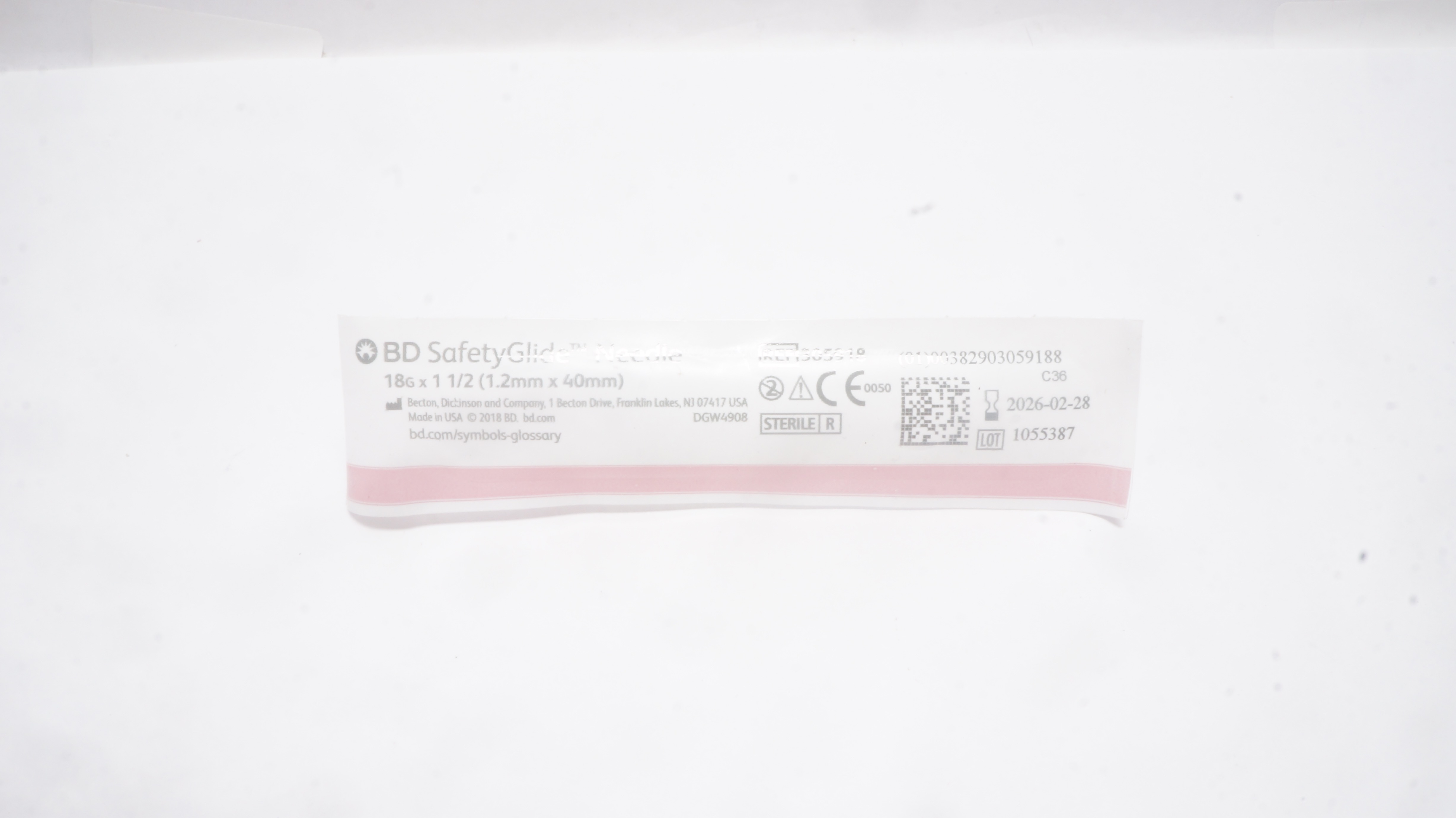 BD 305918 SafetyGlide Ndle 18G x 1 1/2 inch