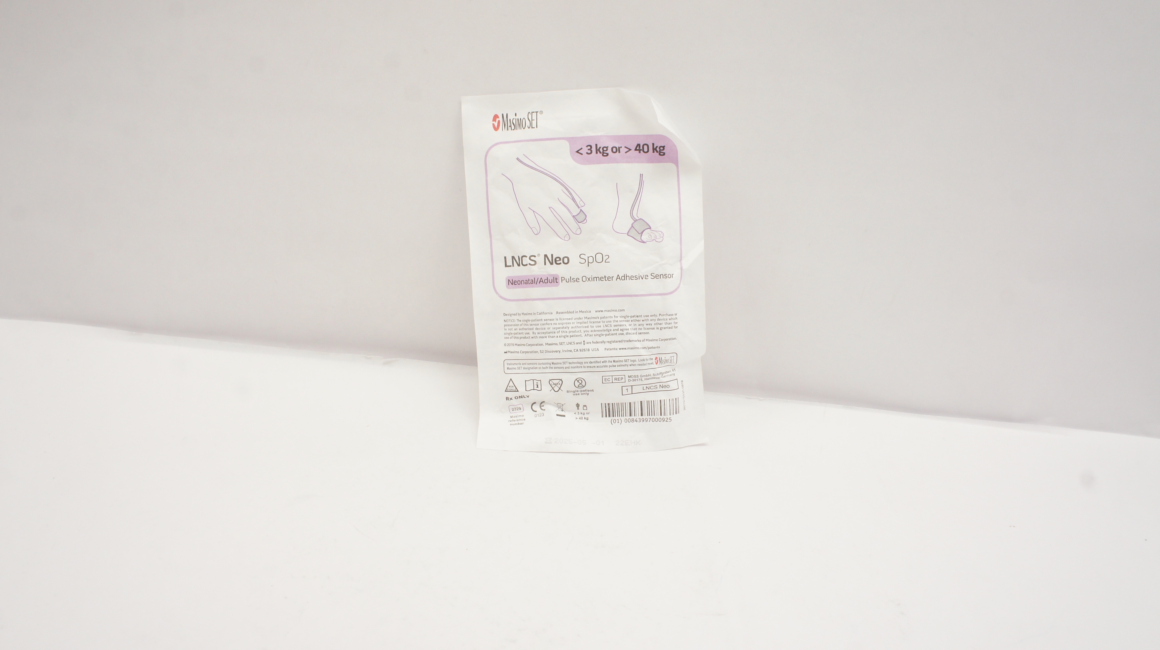 MasimoSet 2329 Neonatal/Adult Pulse Oximeter Adhesive Sensor < 3kg or > 40kg