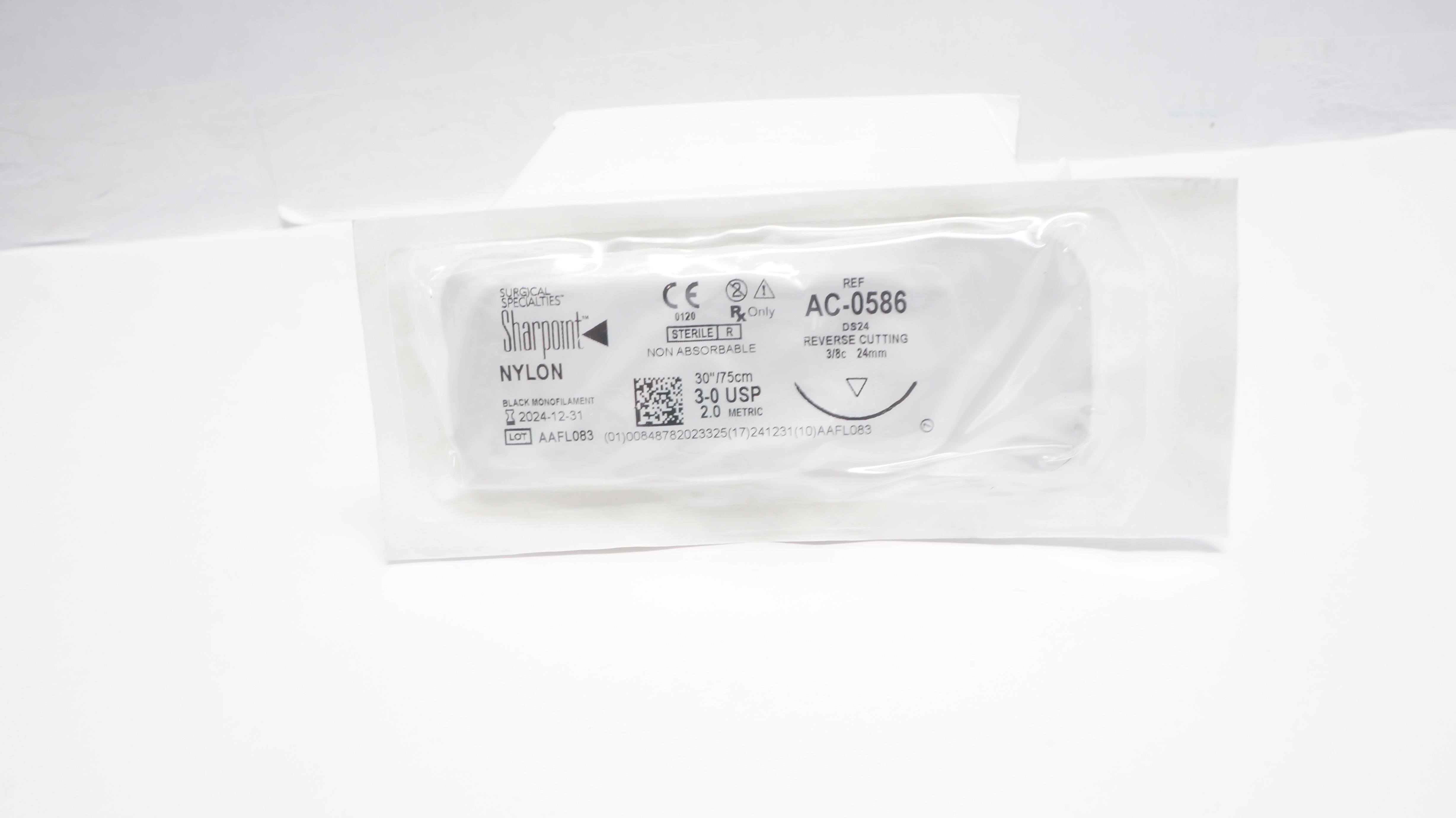 Surgical Specialities AC-0586 Sharpoint Nylon DS24 Reverse Cutting 3/8c 24mm