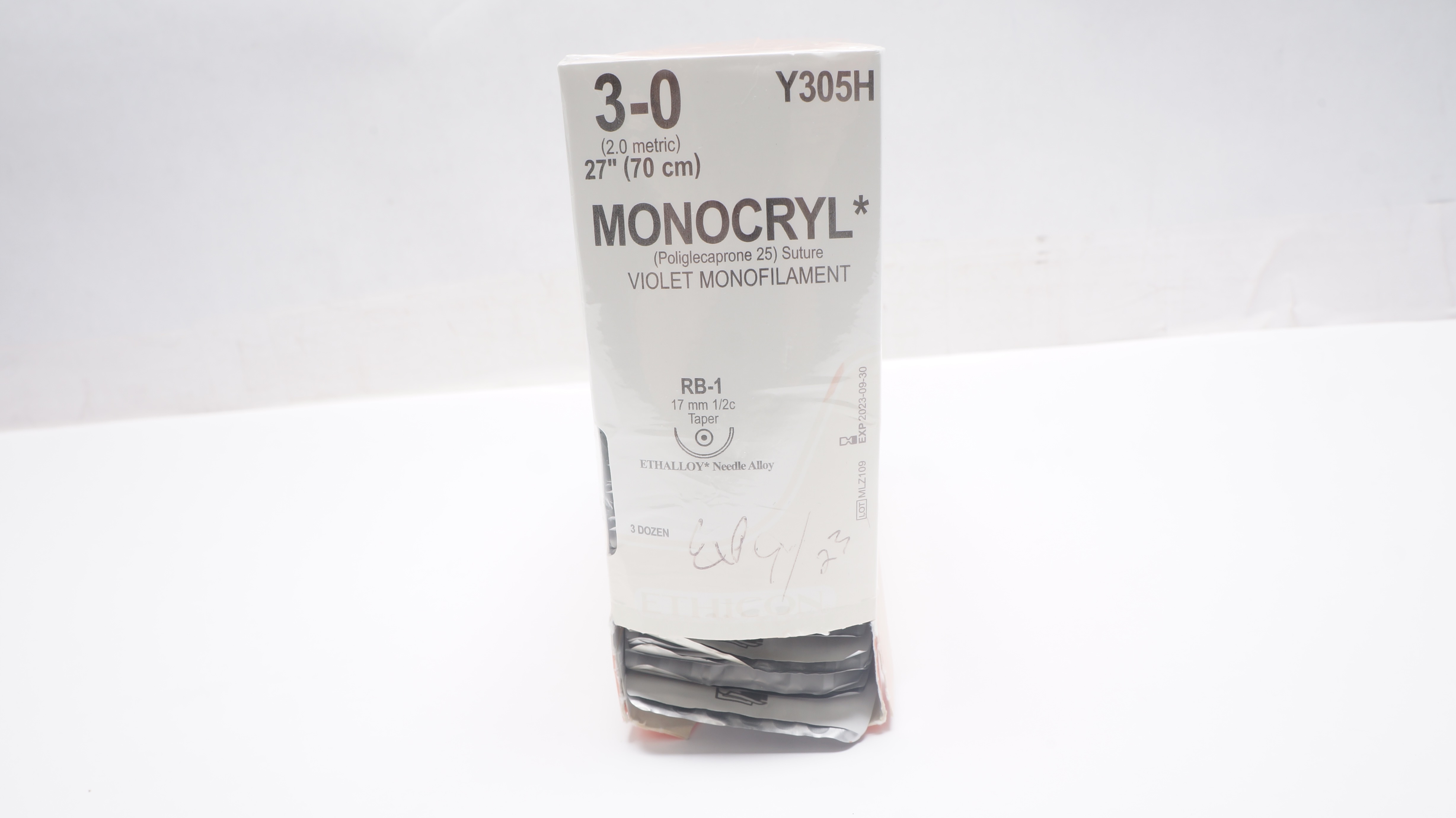 Ethicon Y305H 3-0 Monocryl Stre RB-1 17mm 1/2c Taper 27inch (x)- Box of 36
