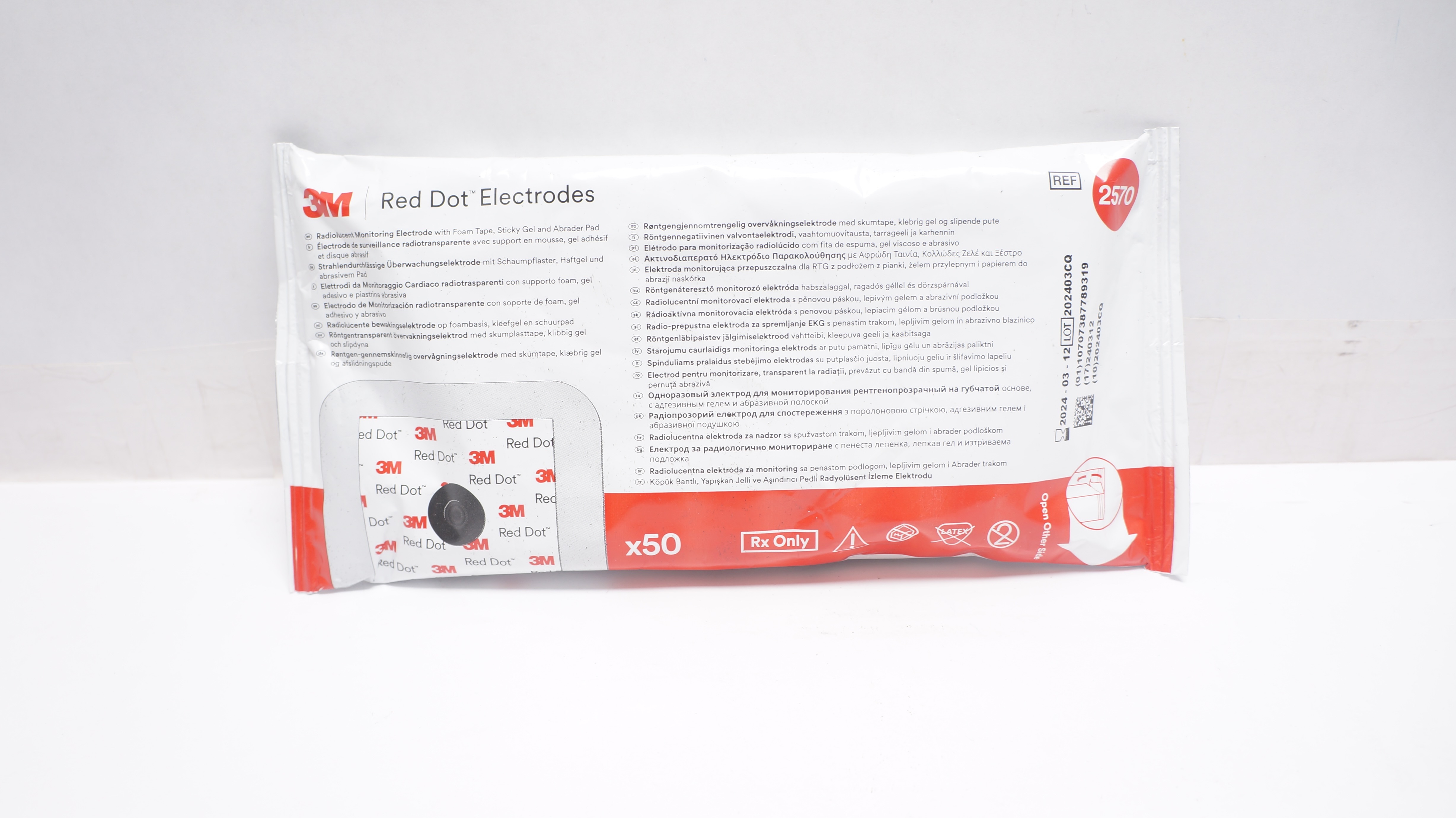 3M 2570 Red Dot Radiolucent Monitoring Electrodes - Pack of 50 (x)