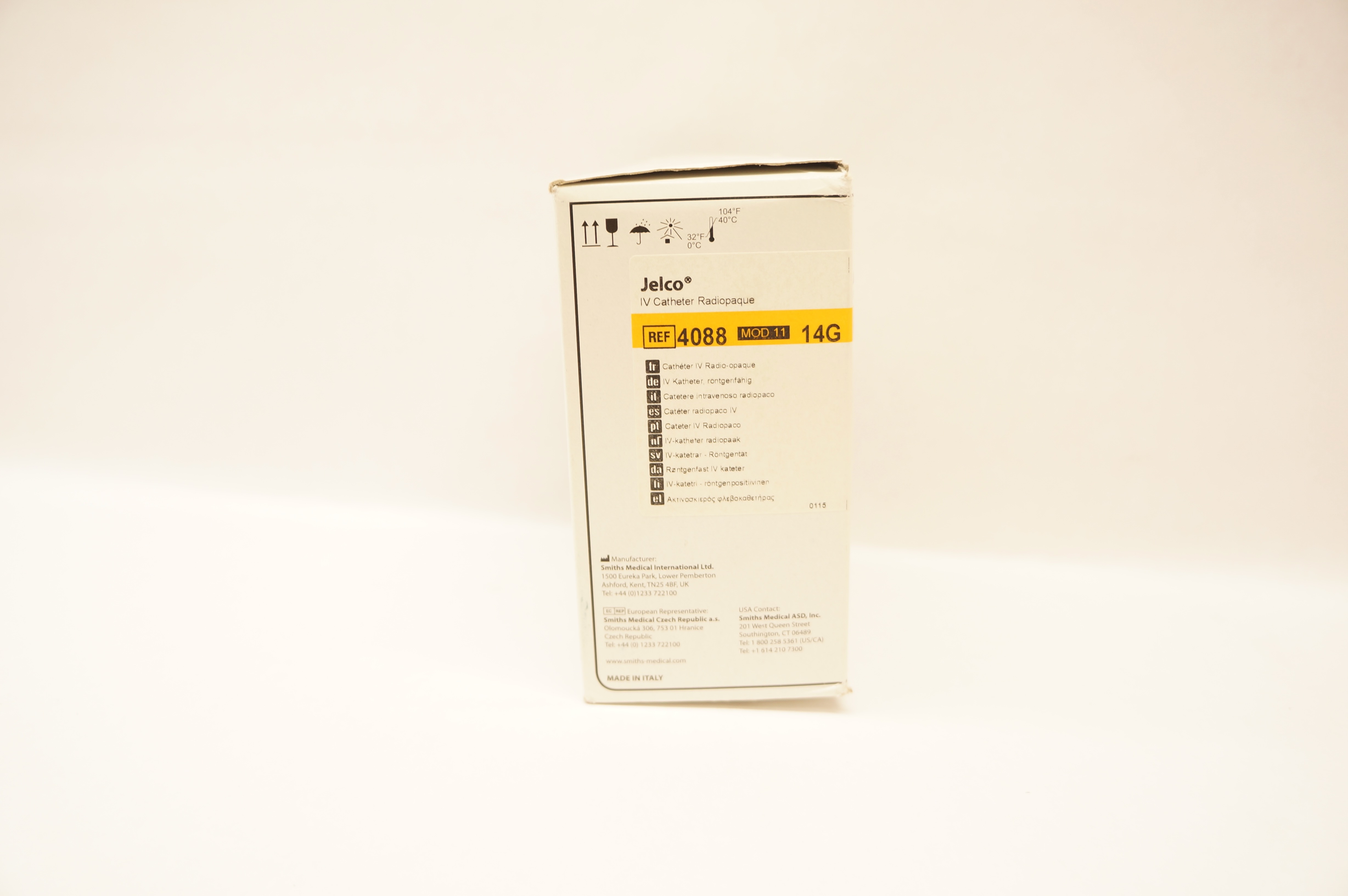 Smiths Medical 4088 Jelco I.V. Cath. Radiopaque 14G x 2inch - Box of 50 (x)