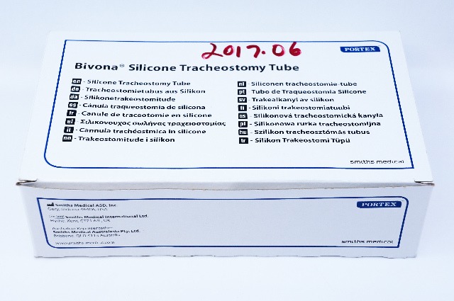 Smith Medical 75HA70 Bivona Silicone Tracheostomy Tube 7mm x 10.6mm (x)