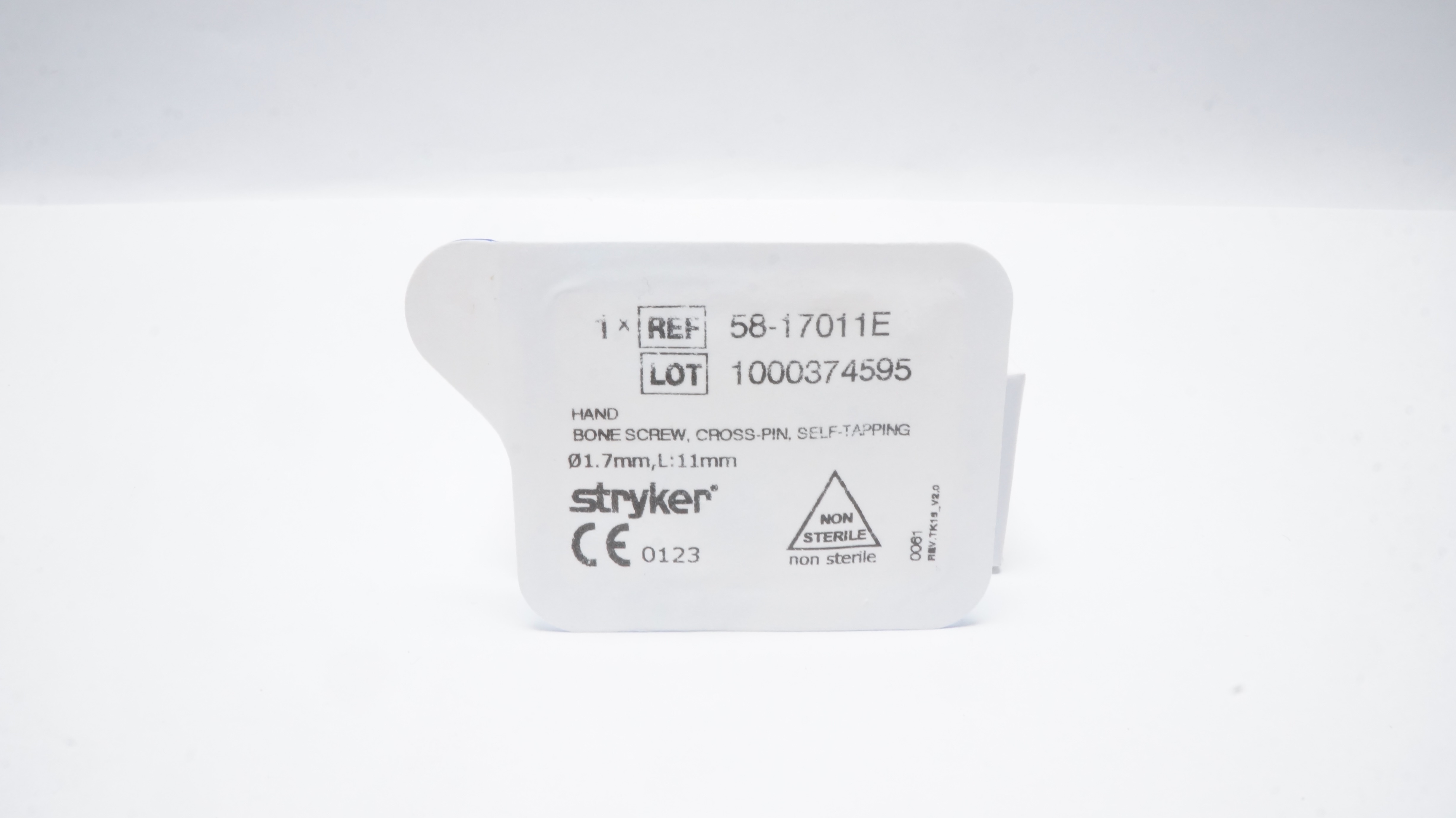 Stryker 58-17011E Bone Screws, Cross-Pin, Self-Tapping,  Diameter 1.7mm x L:11mm