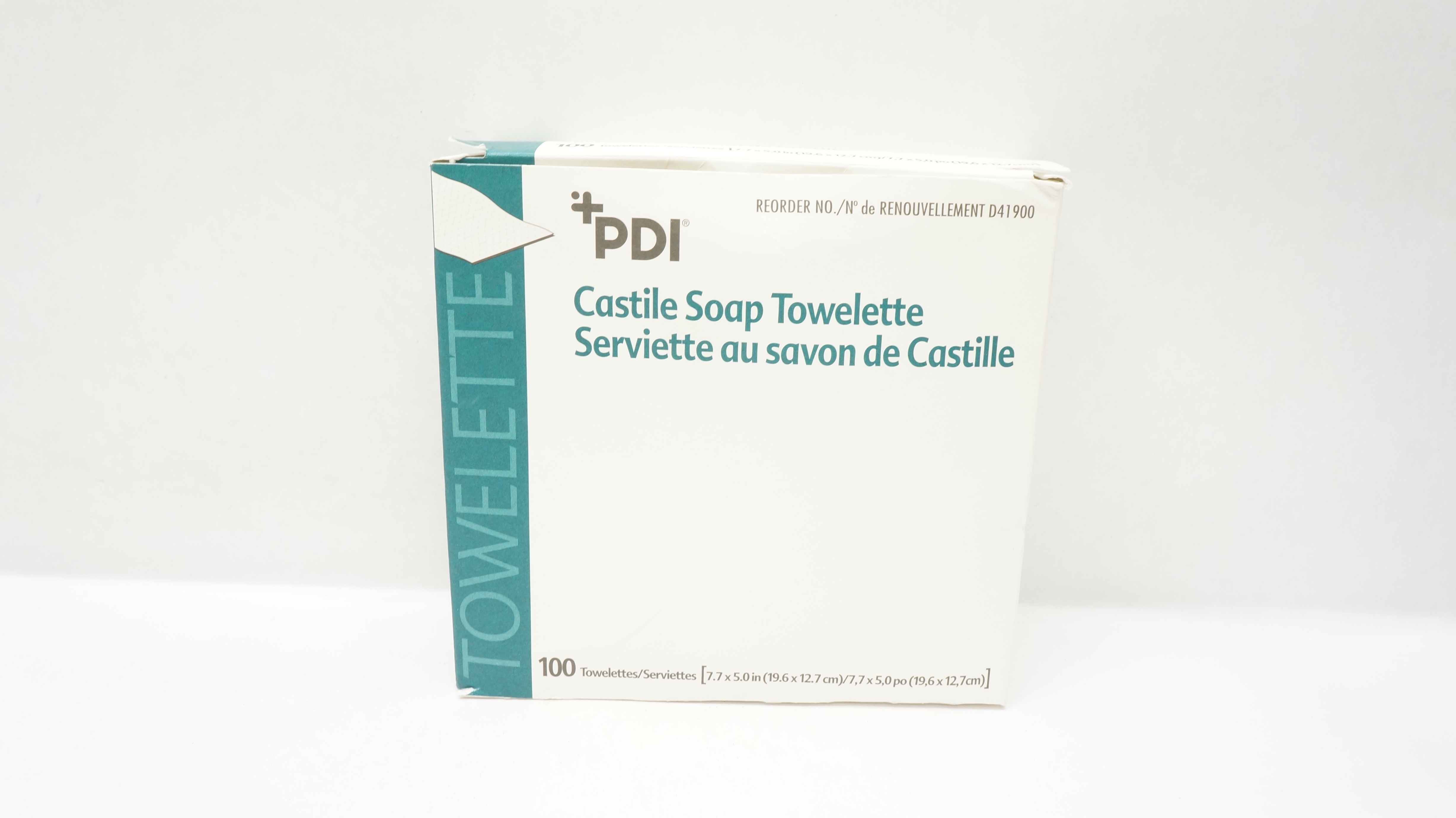 PDI D41900 Castile Soap Towelettes 7.7inch x 5.0inch - Box of 77
