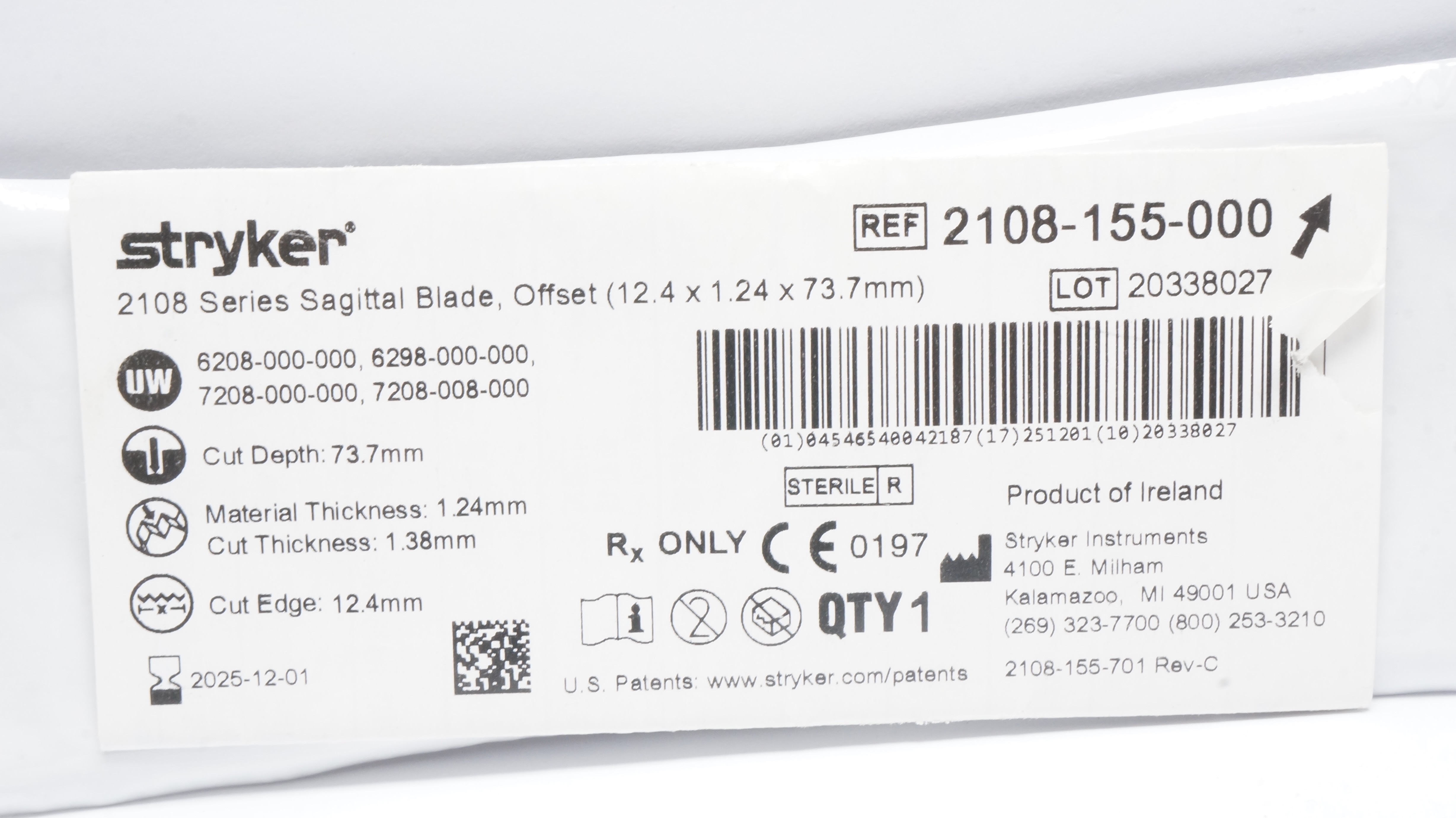 Stryker 2108-155-000 2108Series Sagittal Blade Offset 12.4 x 1.24 x 73.7mm