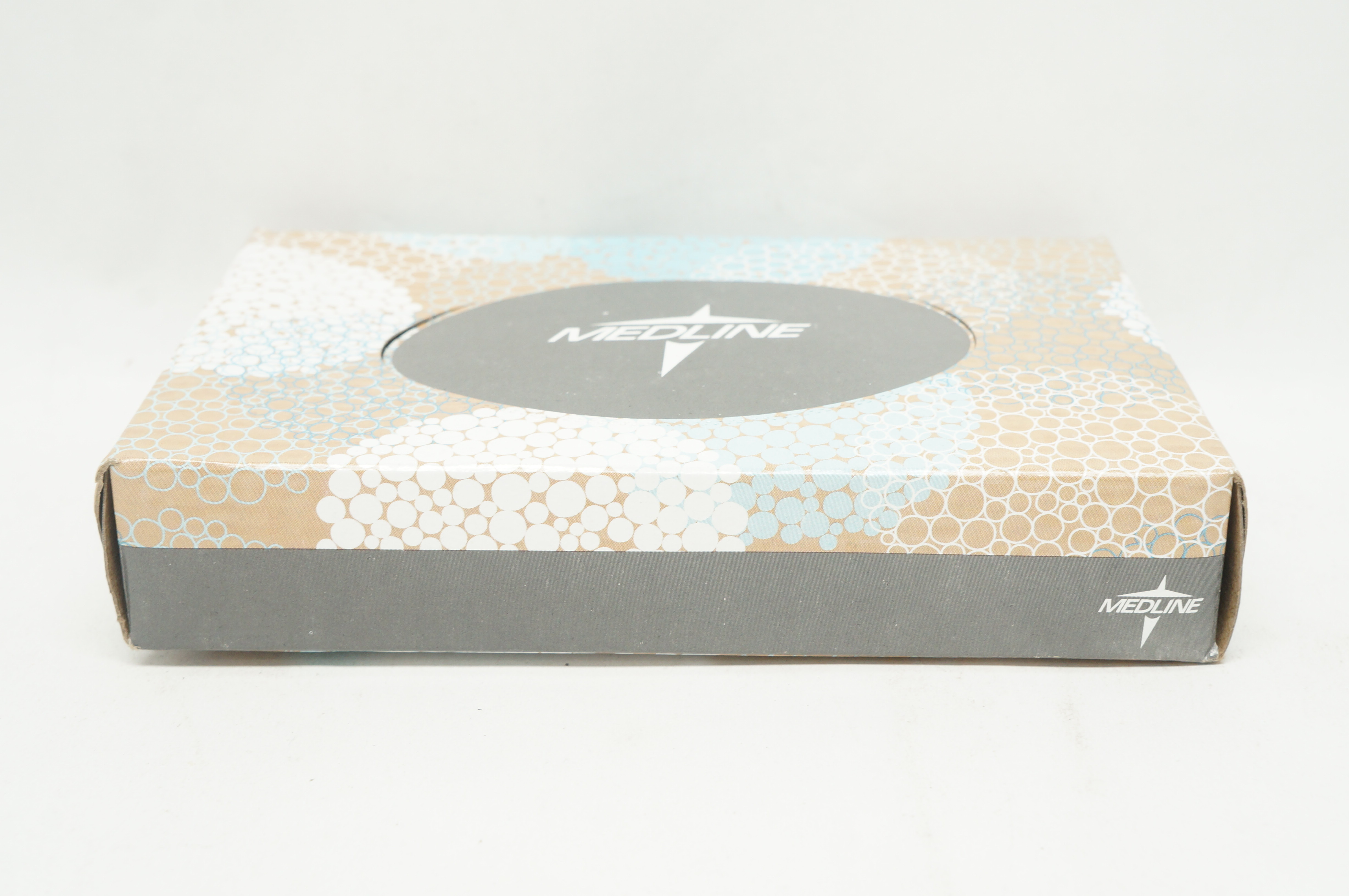 Medline NON243275 Facial Tissues 2-Ply, White Latex Free - Box of 40