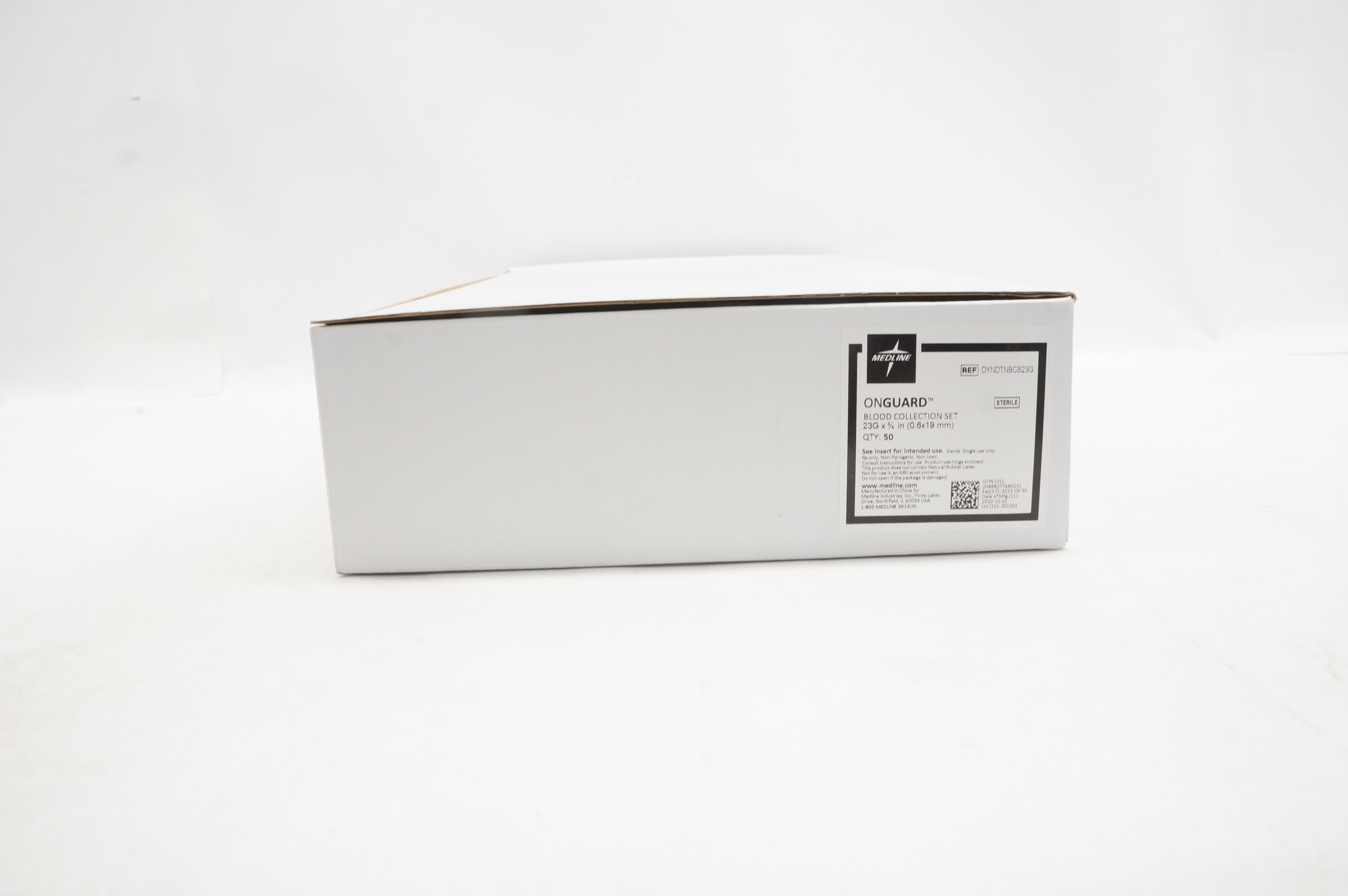 Medline DYNDTNBCS23G Onguard Blood Collection Set 23G x 3/4 inch - Box of  50