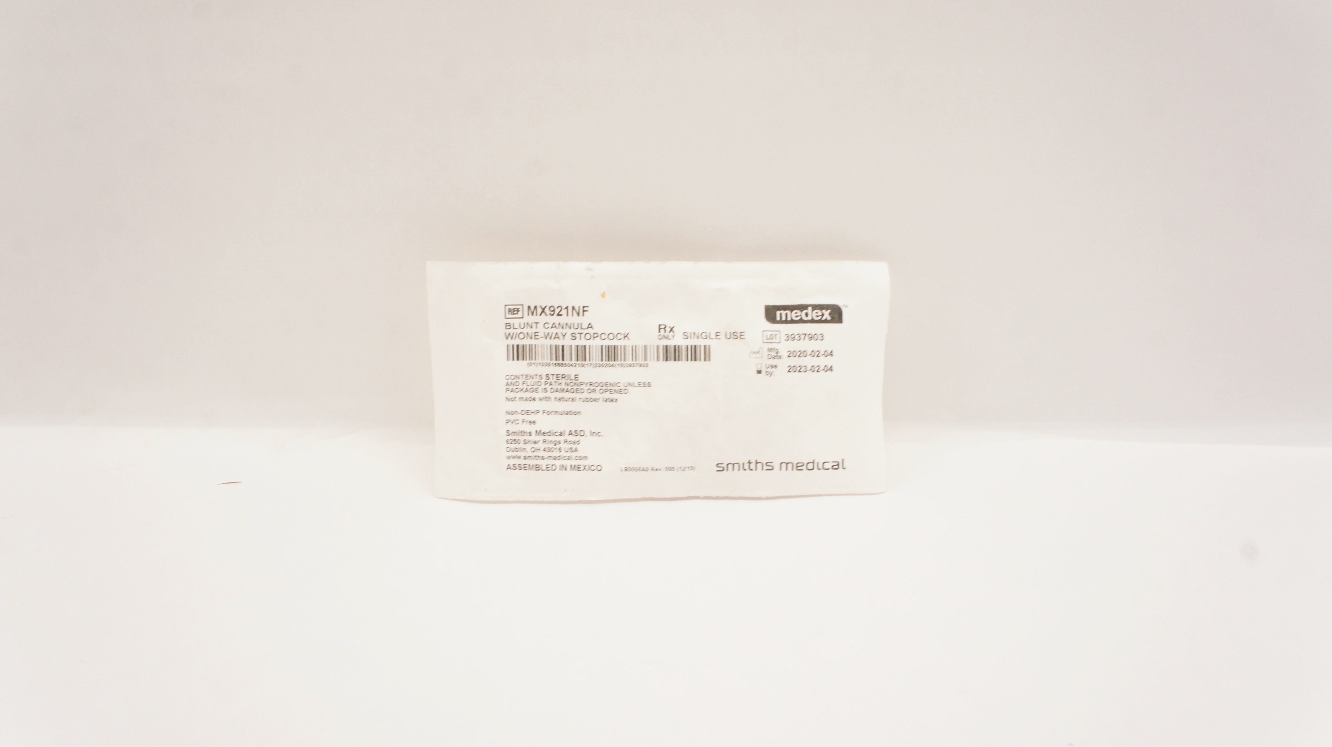 Smiths Medical MX921NF Medex Blunt Cannula W/One-Way Stopcock