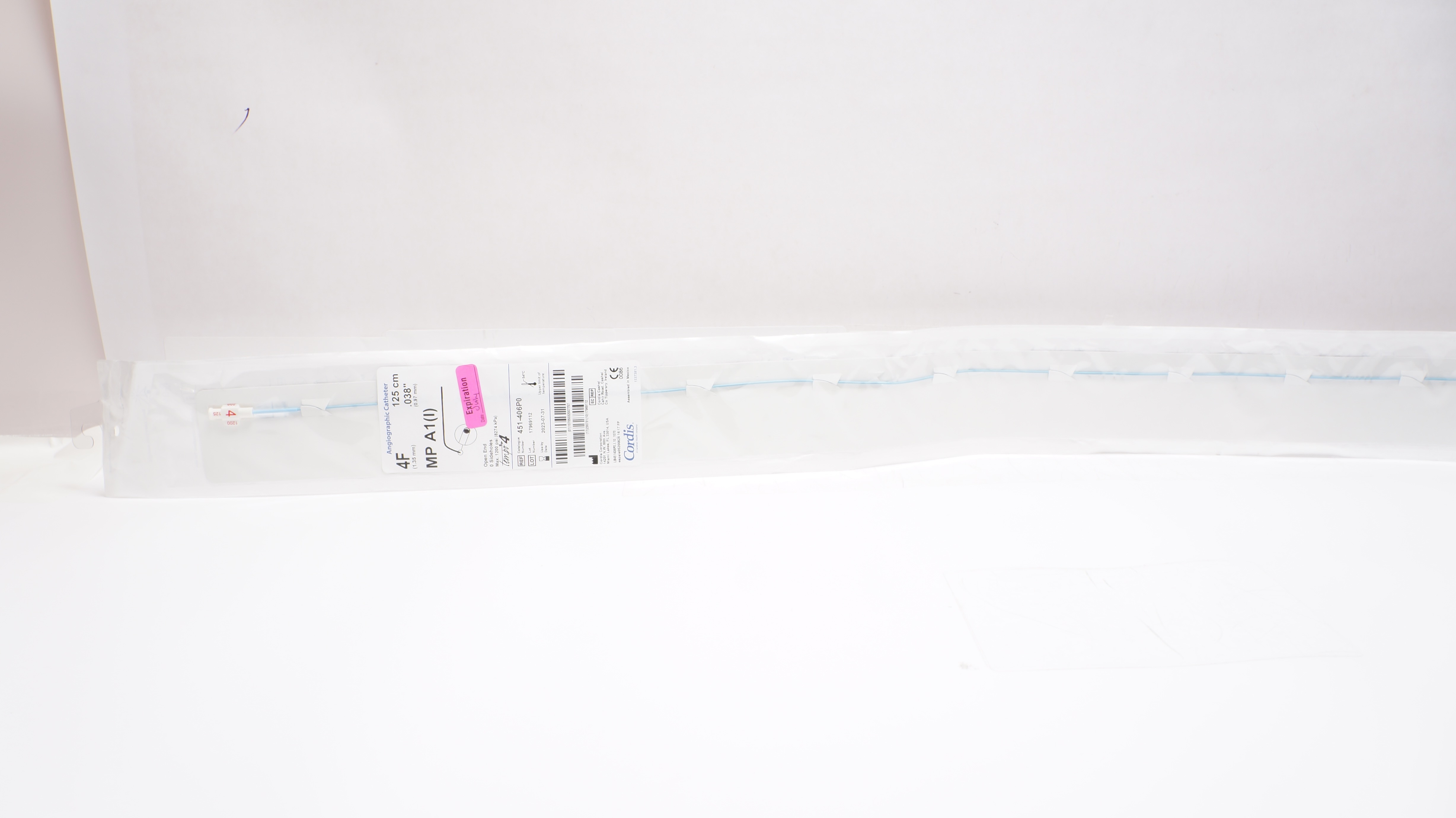 Cordis 451-406P0 Tempo 4 Angiographic Cath. MP A1(I) 4F x 125 cm x .038in (x)