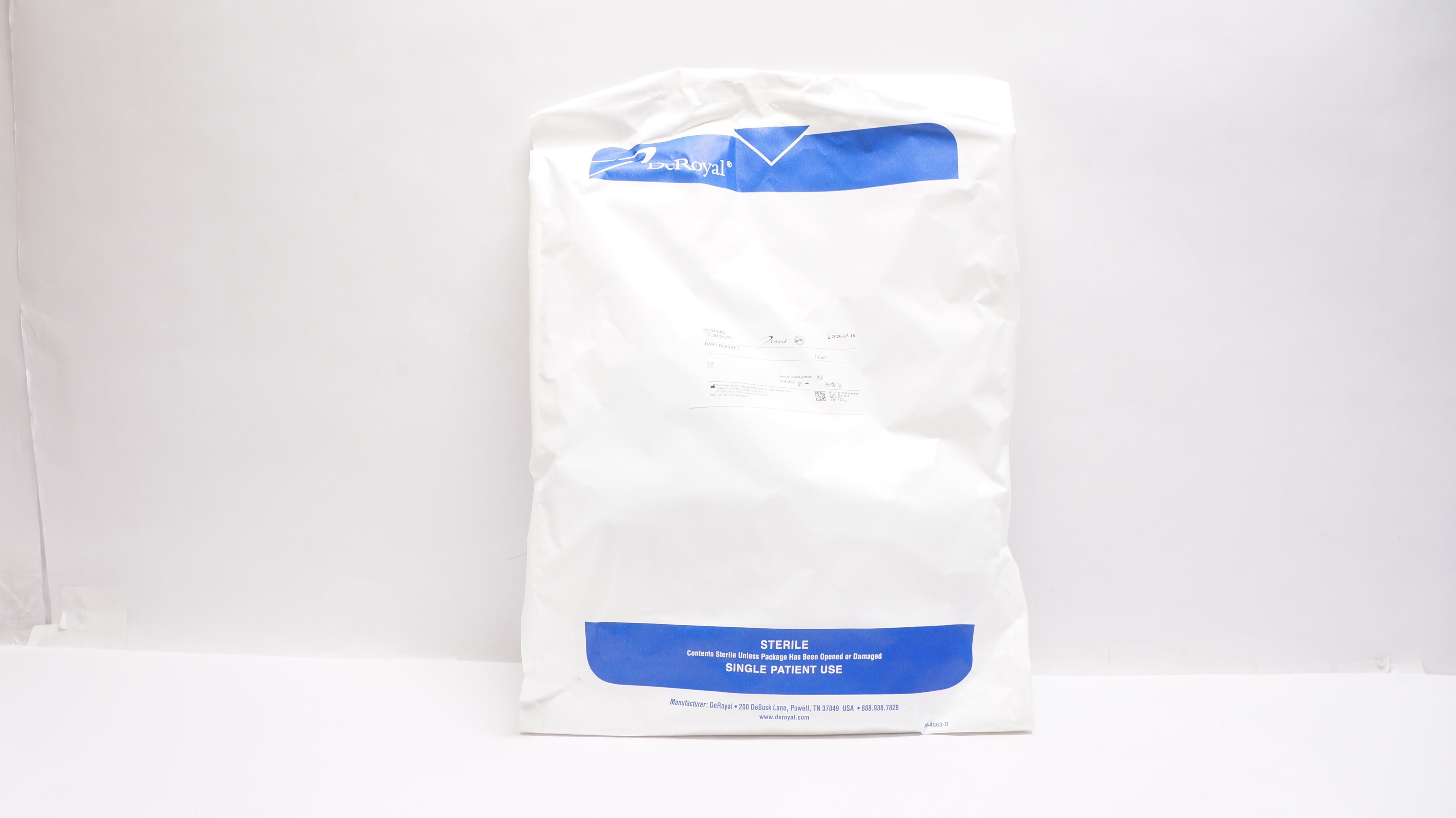 DeRoyal 31-002 Baby Blanket