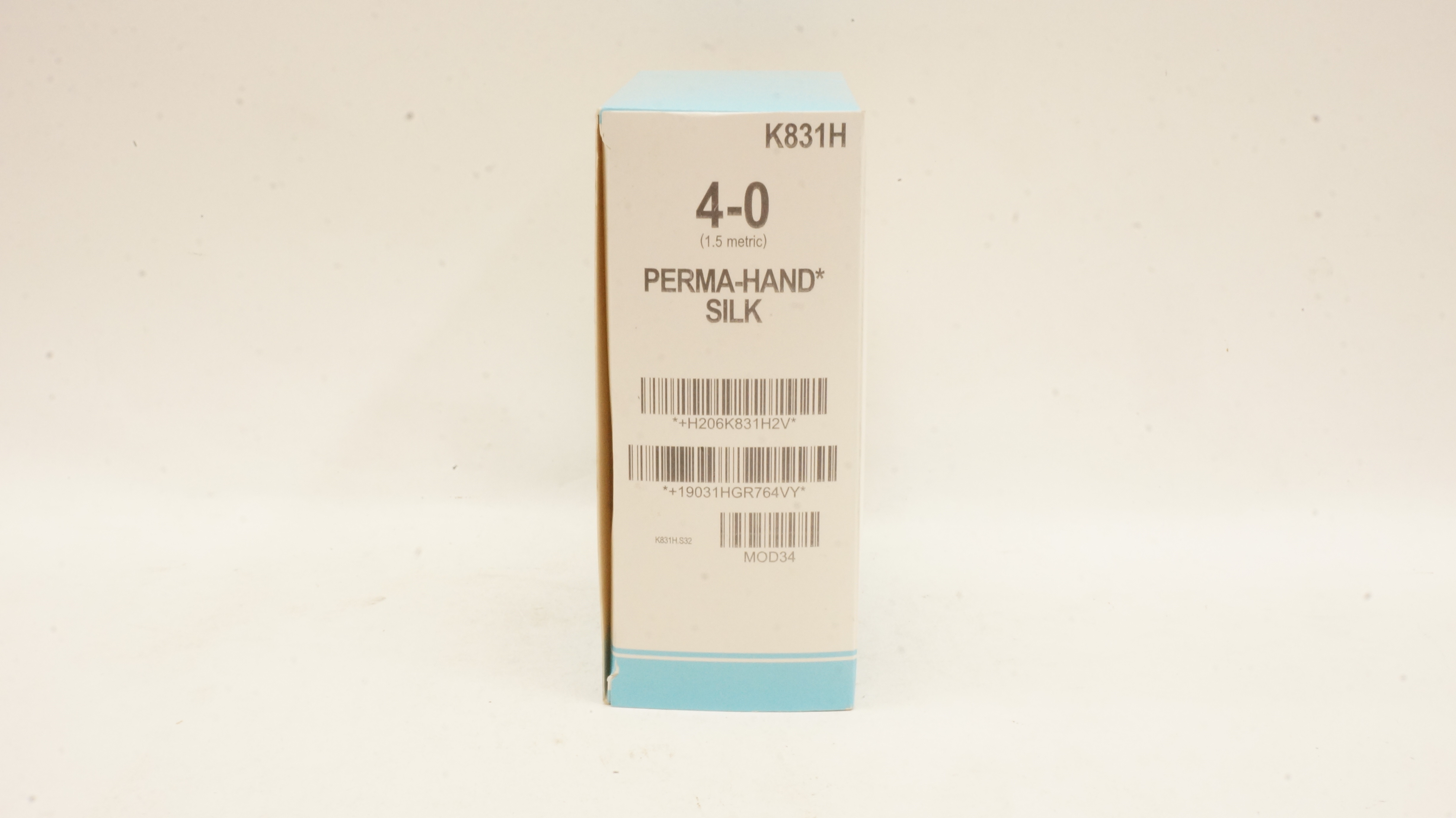 Ethicon K831H 4-0 Perma-Hand Silk SH 26mm 1/2c Taper, 30inch - Box of 36 (x)