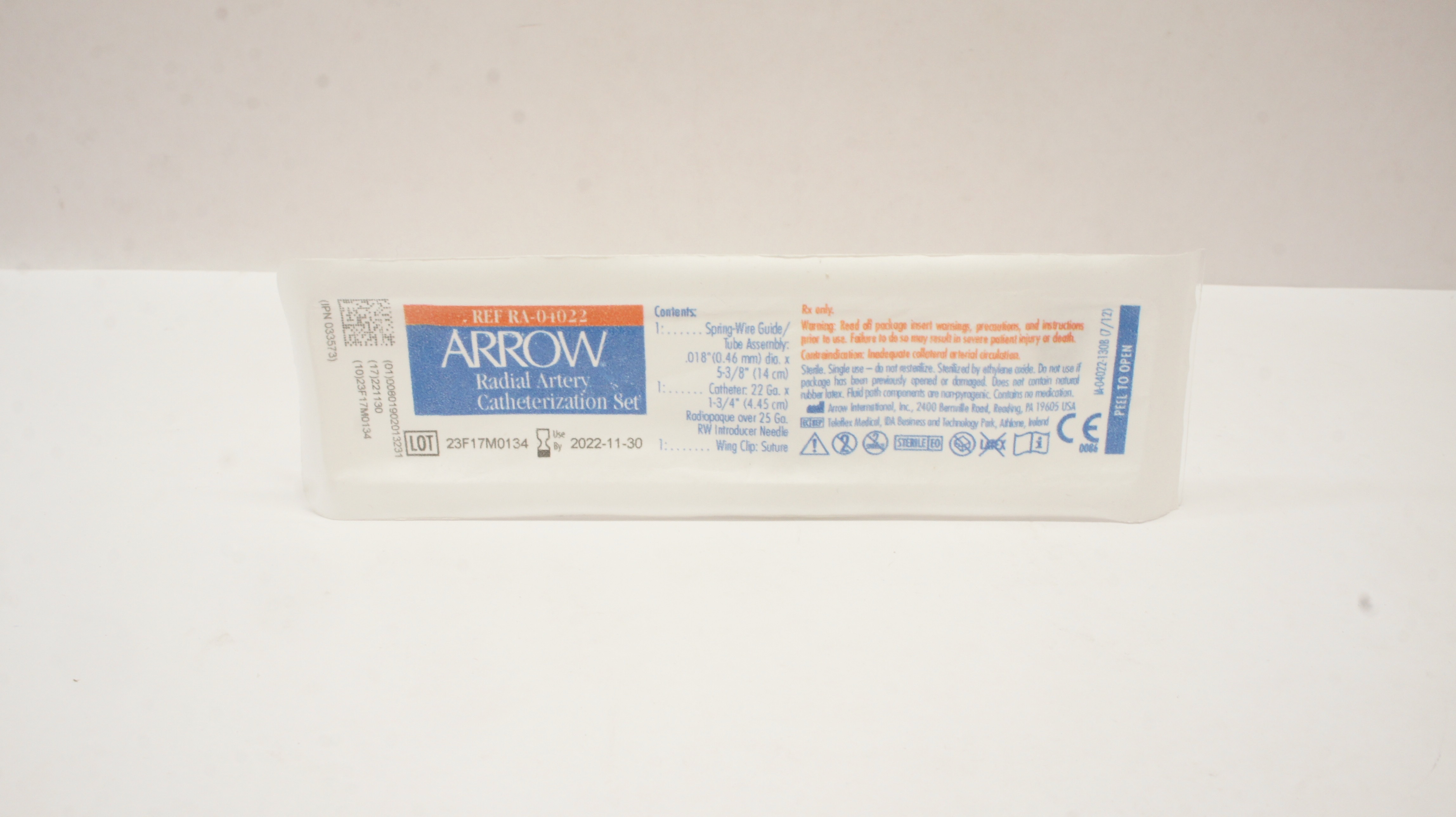 Arrow RA-04022 Radial Artery Catheterization Set 22Ga x 1 3/4 inch (x)