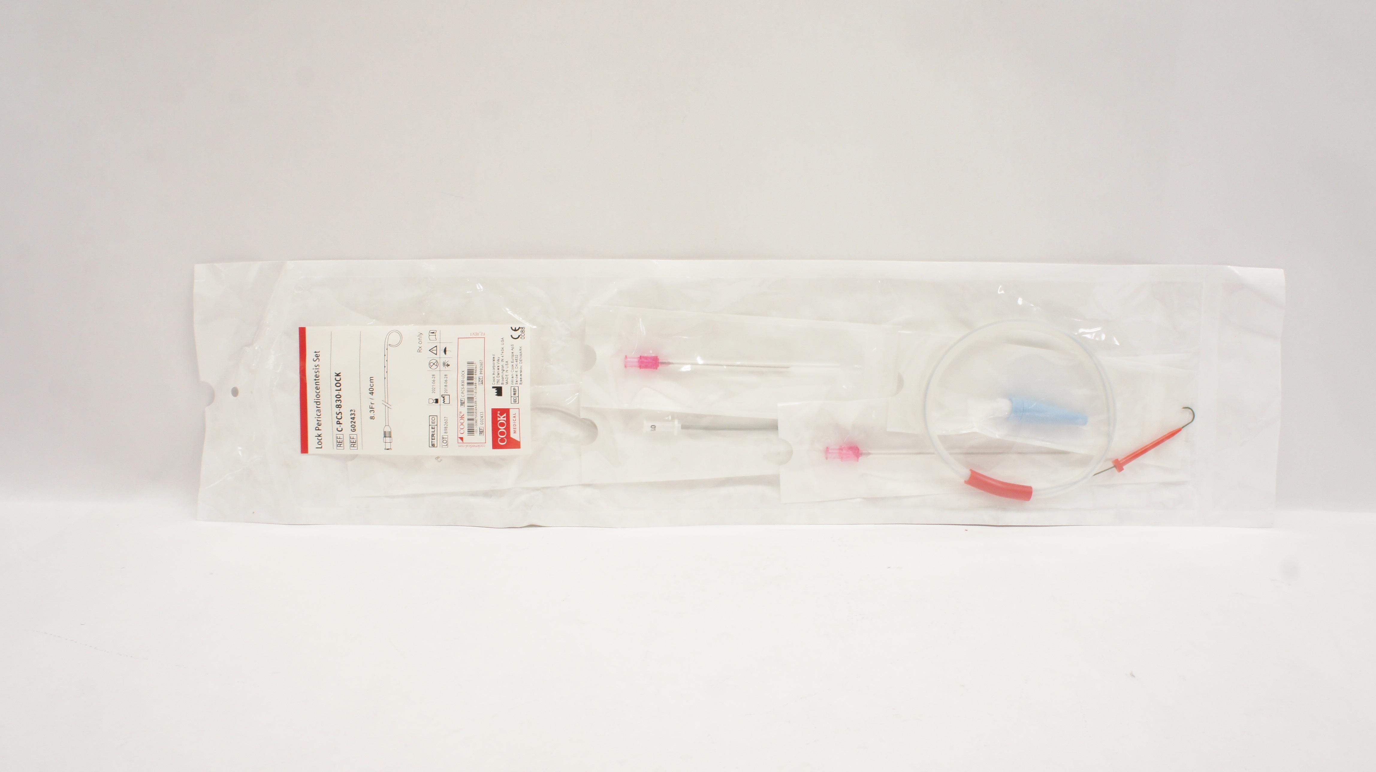 Cook Medical G02433 Lock Pericardiocentesis Set 8.3Fr x 40cm (x)