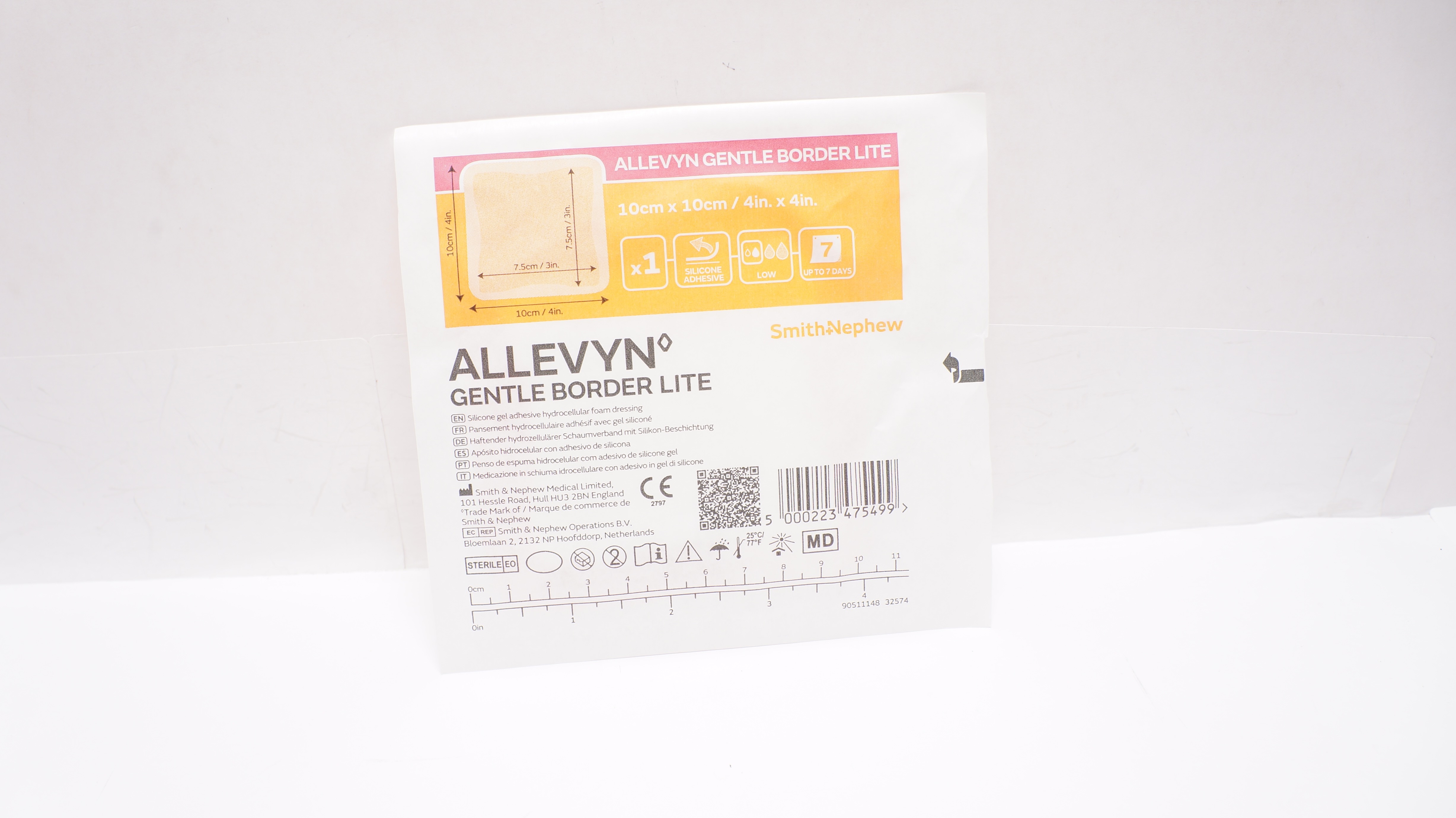 Smith&Nephew 66800835 Allevyn Gentle Border Lite Dressing 4inch x 4inch