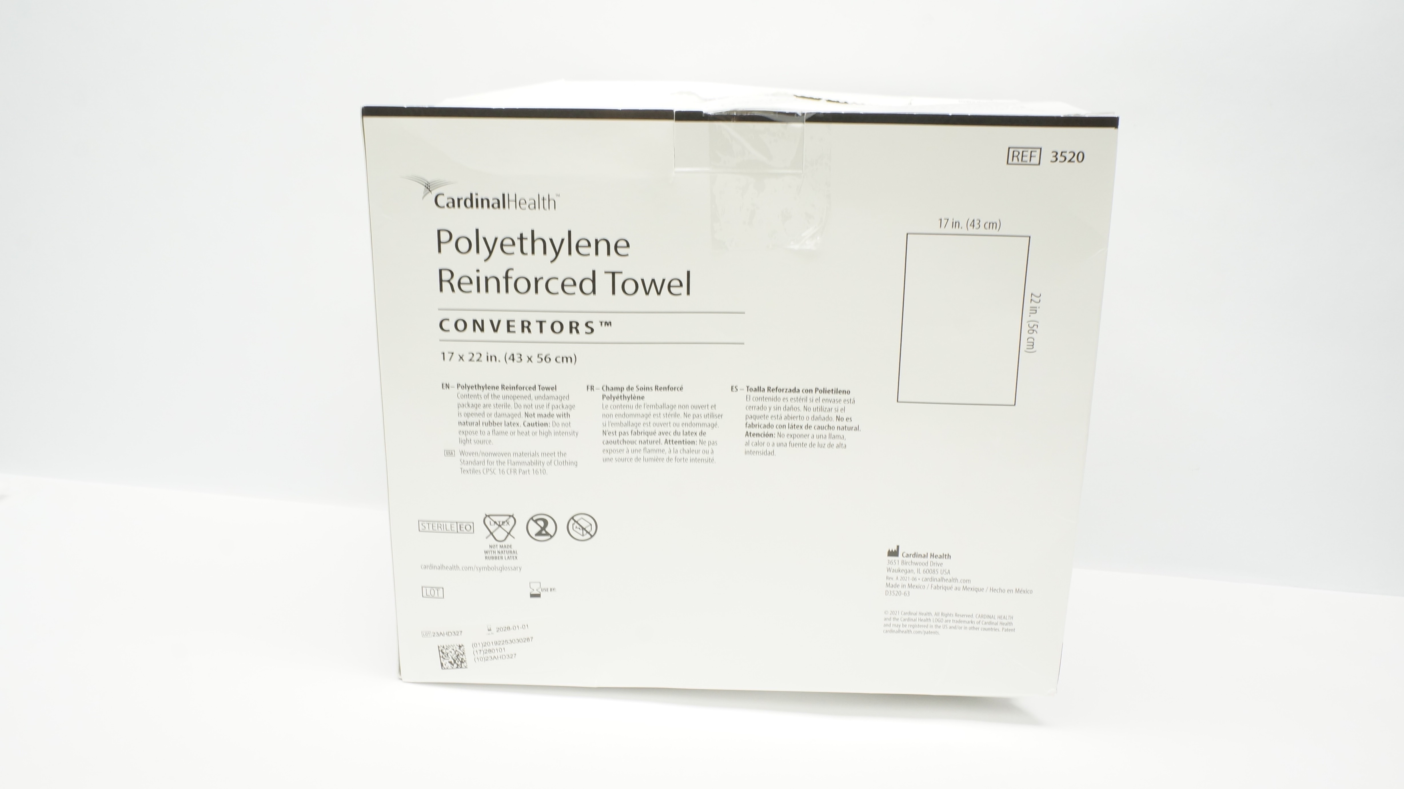 Cardinal Health 3520 Convertors Polyethylene Towel 17 x 22inch - Box of 26