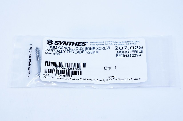 Synthes 207.028 4.0mm Cancellous Bone Screw Partially Threaded/28mm