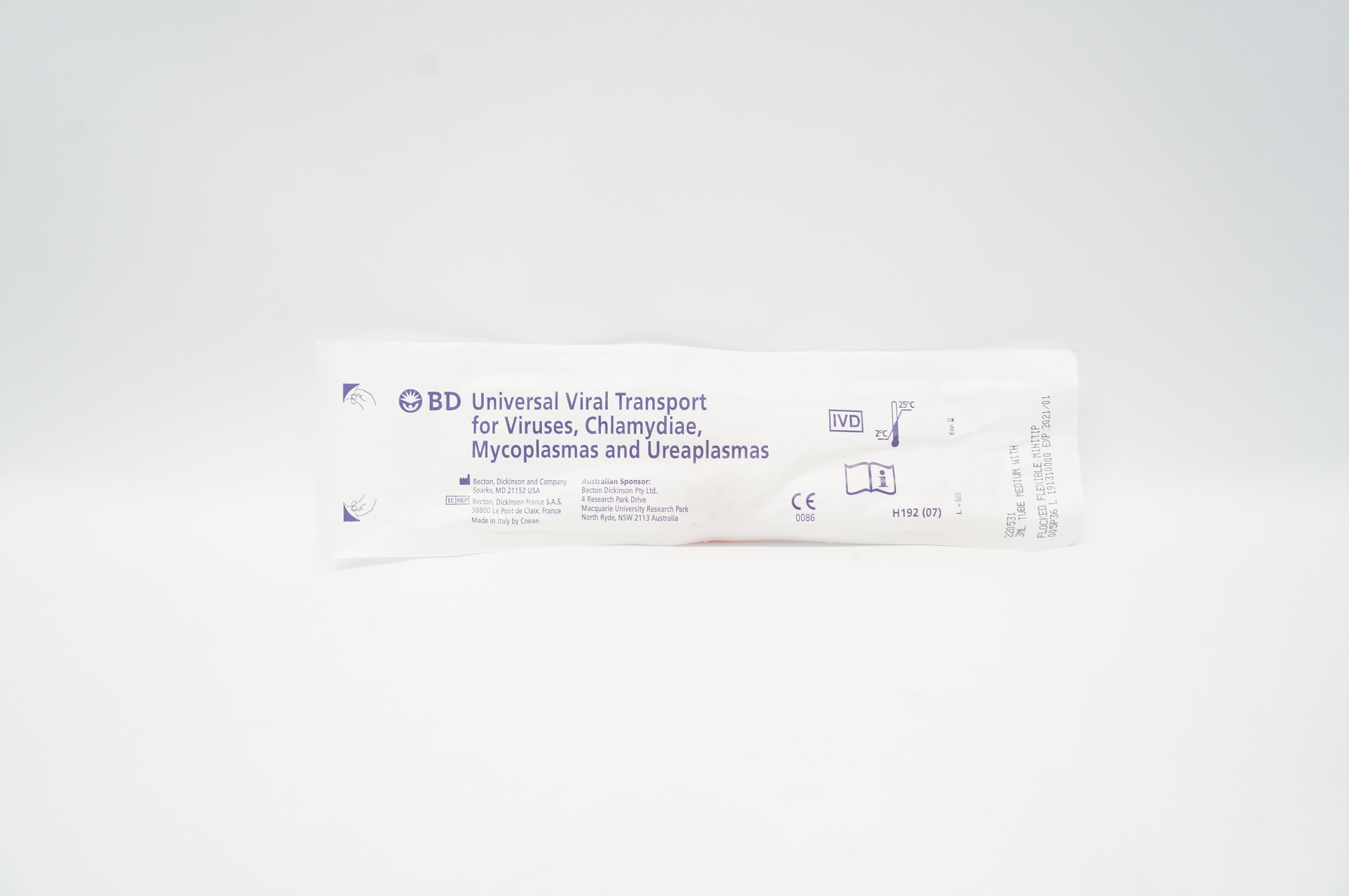 BD 220531 Universal Viral Transport Kit Includes: 3mL (x)