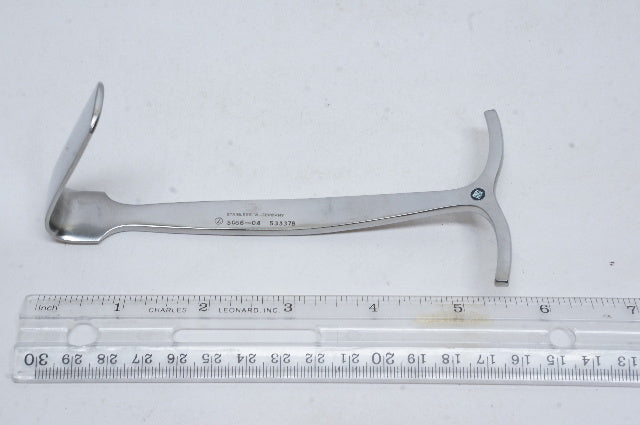 Zimmer 3066-04 Smillie Curved Retractors 5-3/4inch