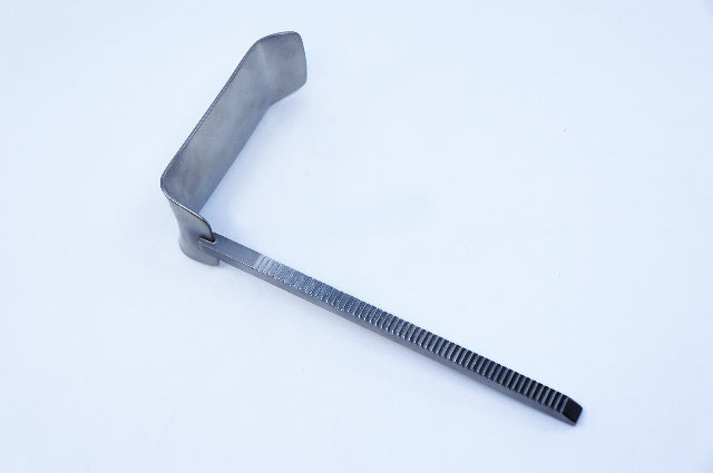 V. Mueller SU2951-77 Kelly Retractor Blade 2 x 4inch