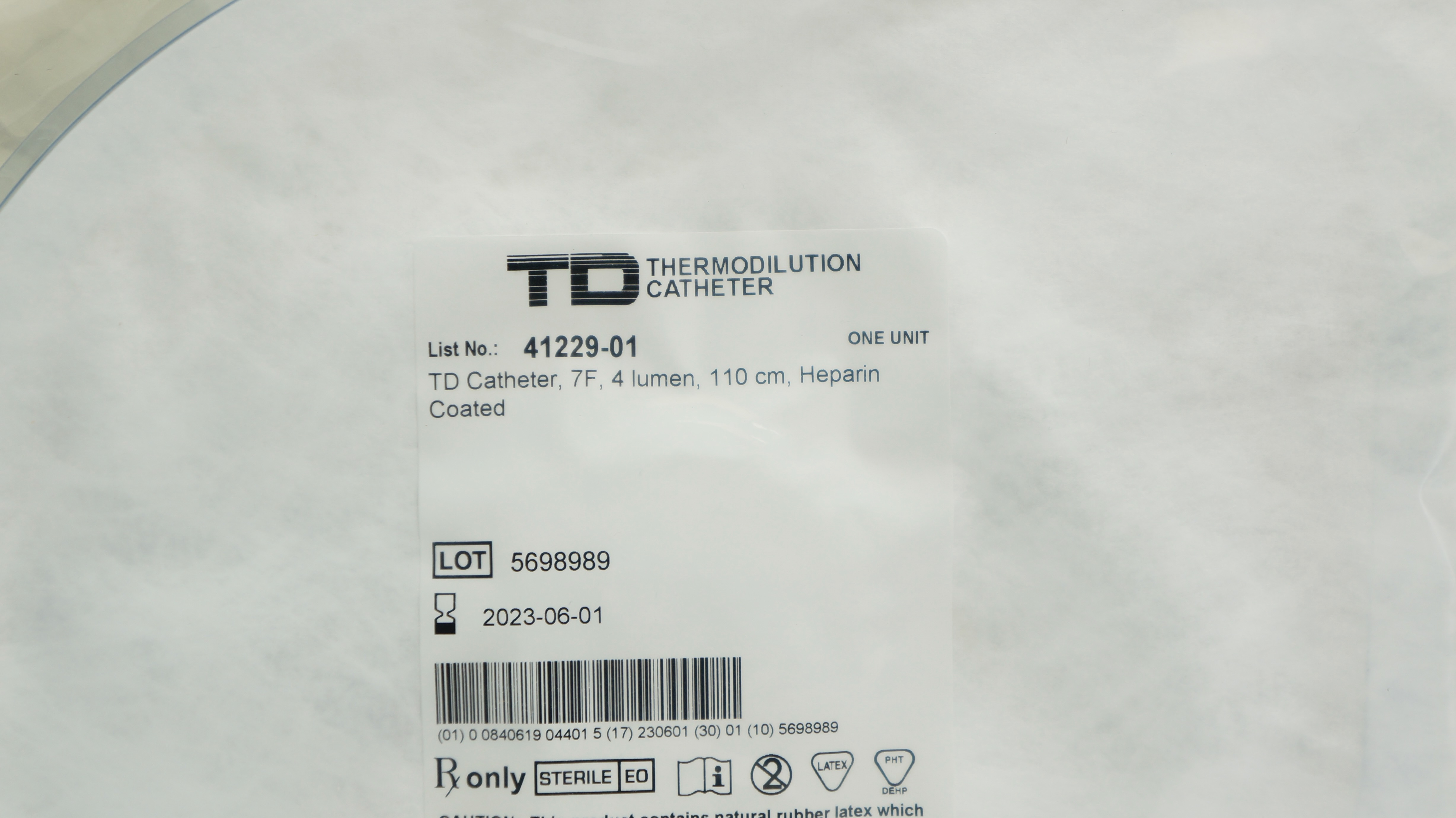 ICU Medical 41229-01 Thermodilution Cath. 4Lumen Heparin Coated 7F x 110cm (x)
