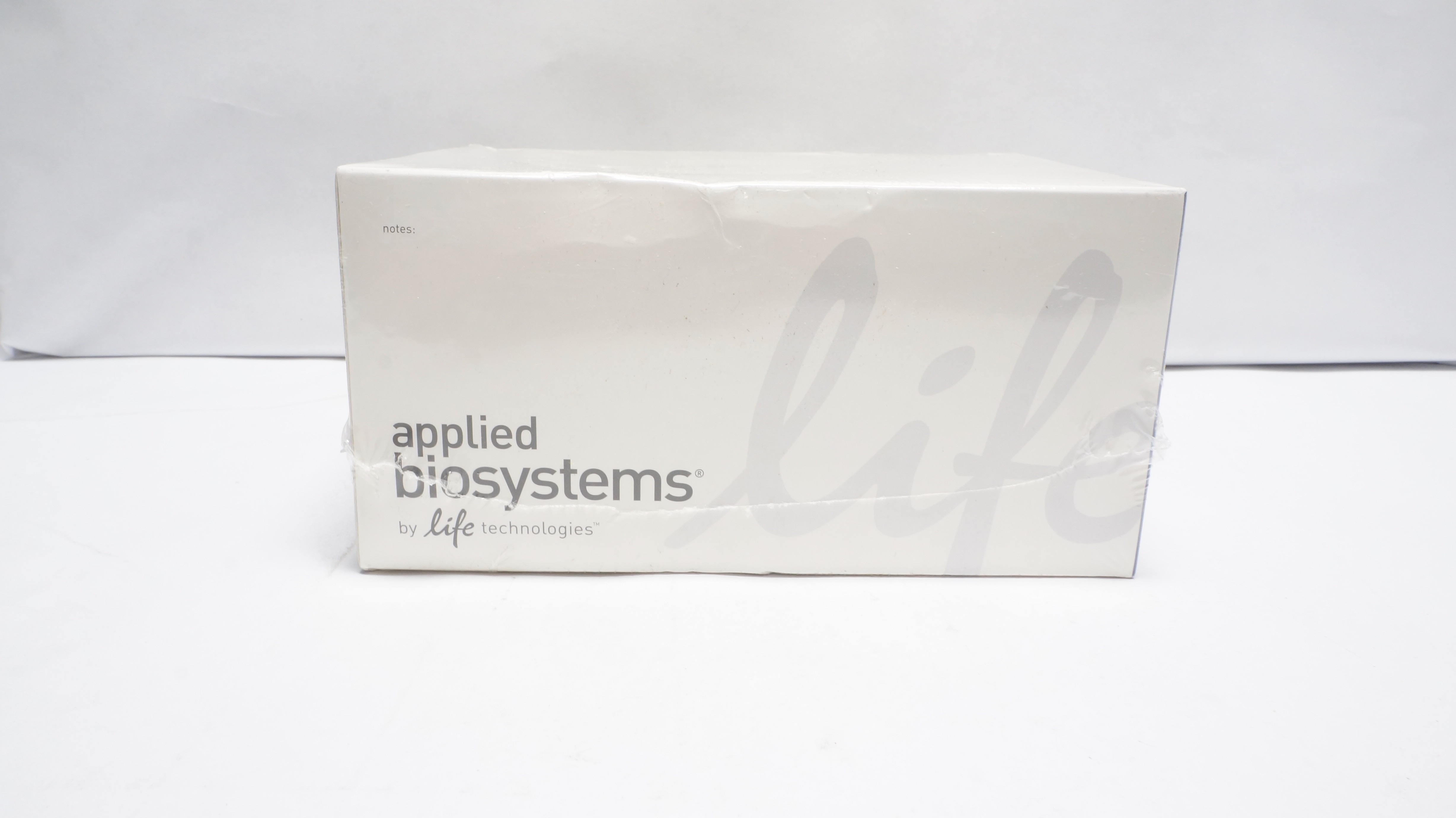 Applied Biosystems 4323032 MicroAmp Optical 8-Cap Strip - Box of 300