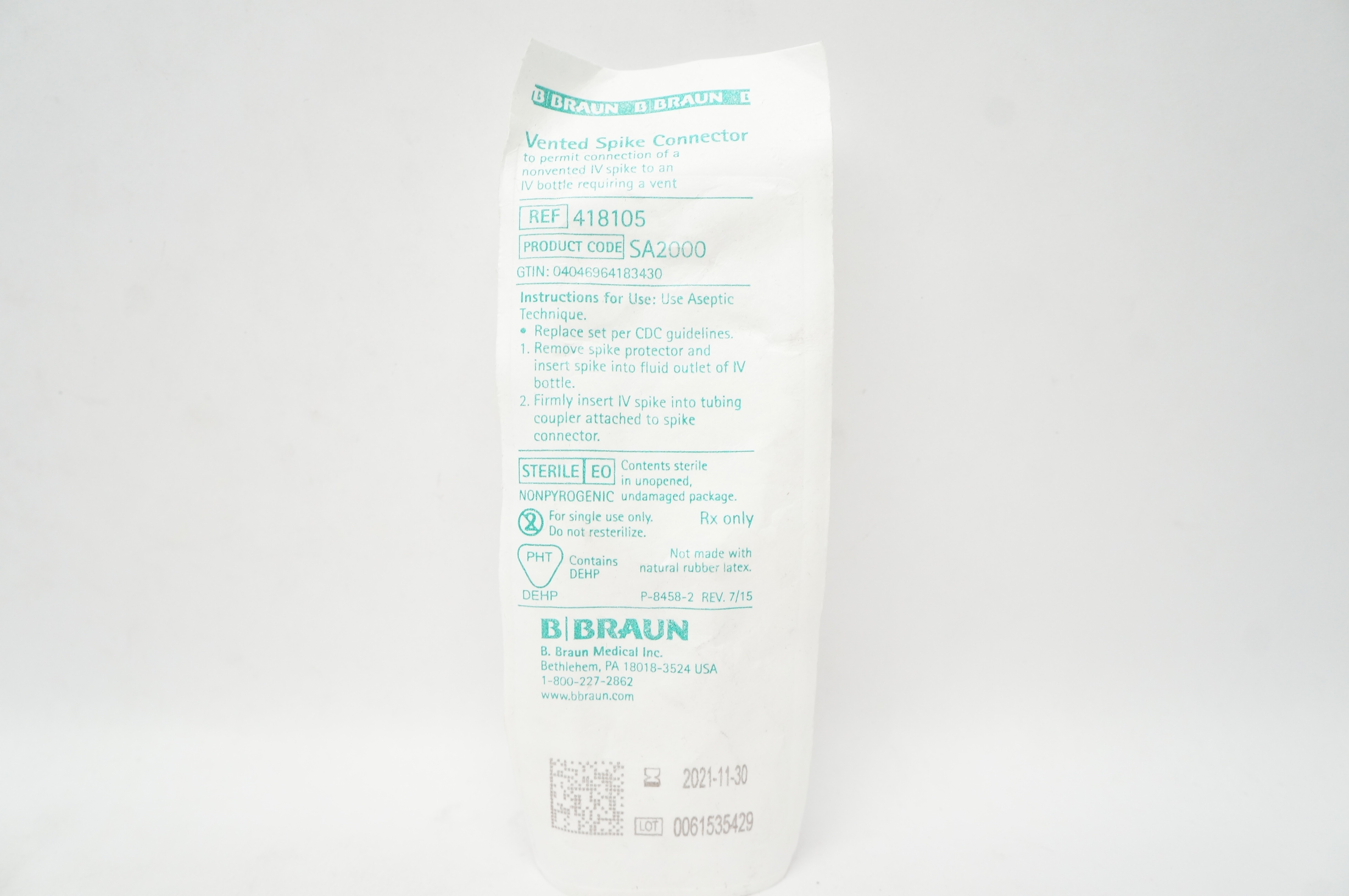 B. Braun 418105 Vented Spike Connector (x)