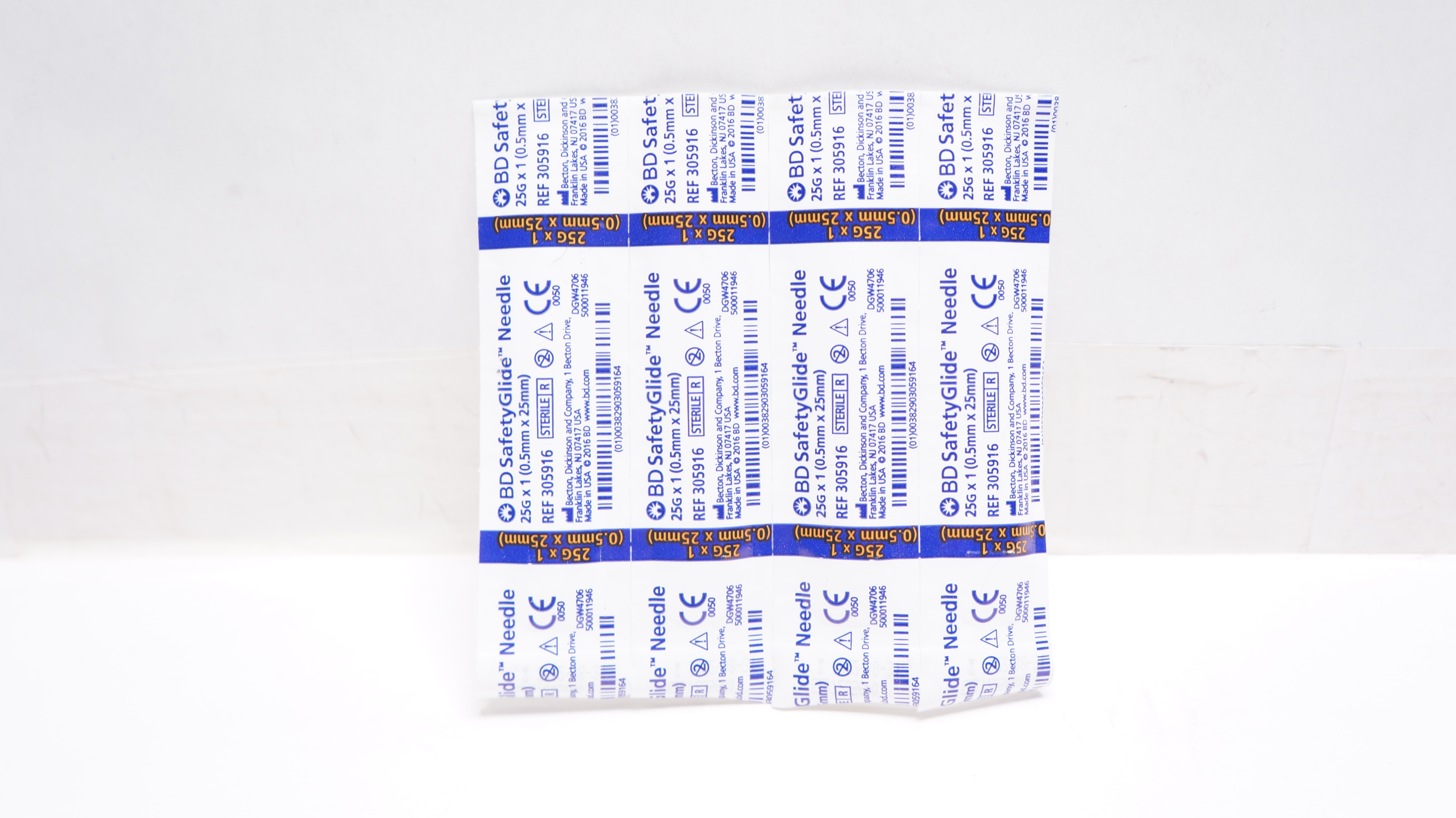 BD 305916 SafetyGlide Ndle 25G x 1inch (x) - Lot of 4