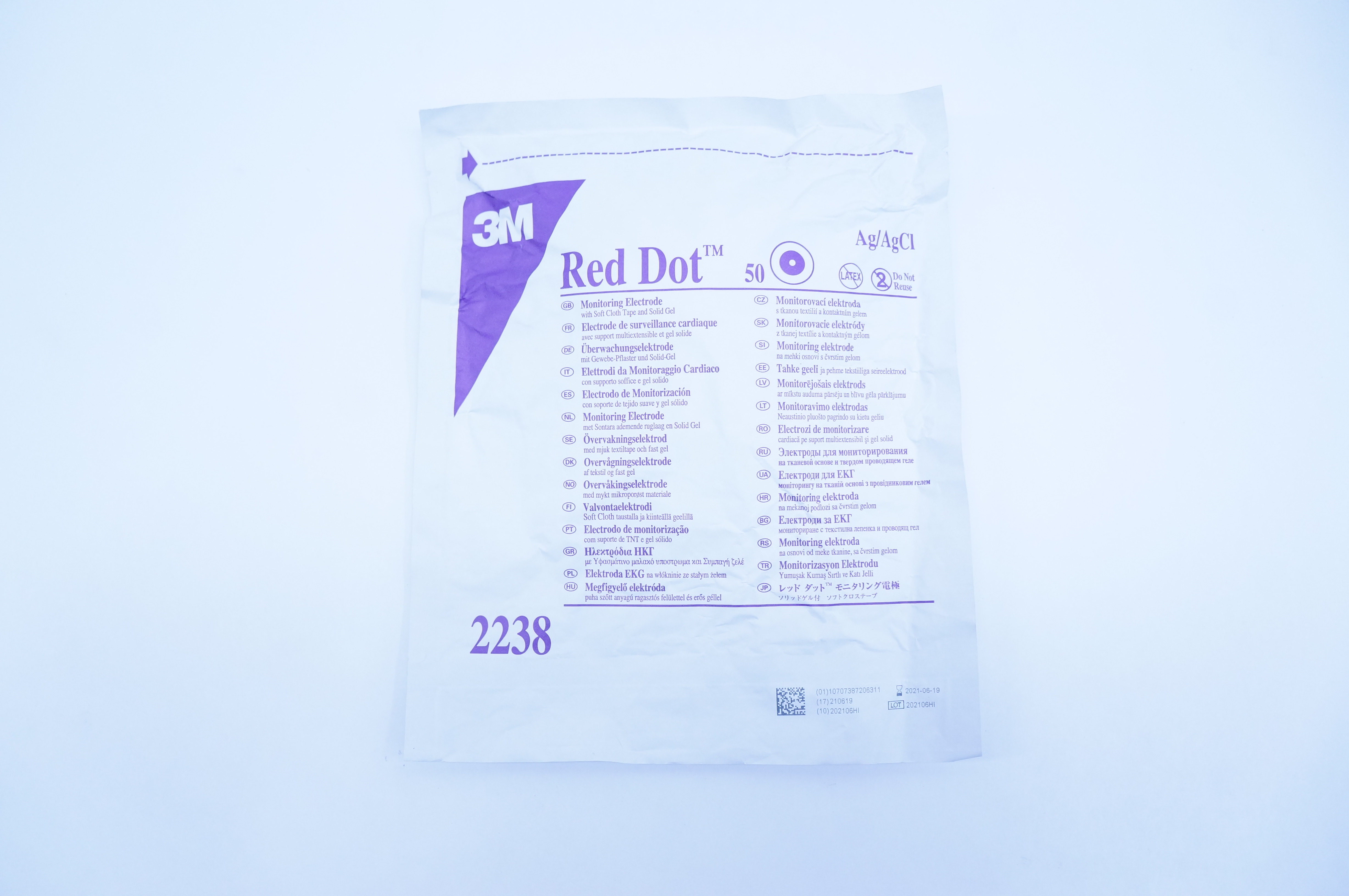 3M 2238 Red Dot Monitoring Electrode with Soft Cloth Tape and Solid Gel Ag/AgCl