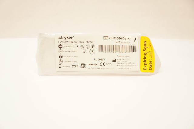 Stryker 7812-066-001K EZout Blade Pack 66mm (x)