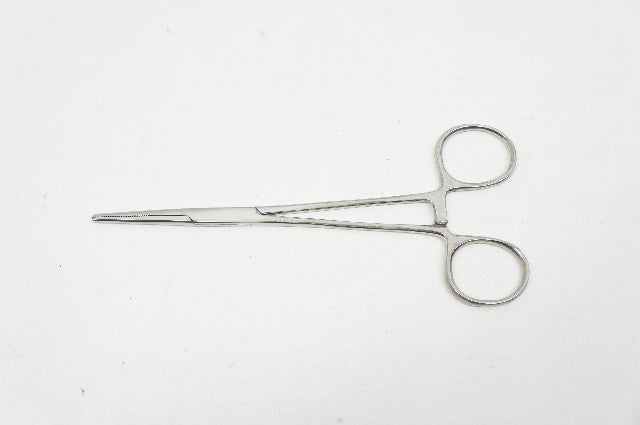 Needle Holder 5.5inch, Stainless Steel