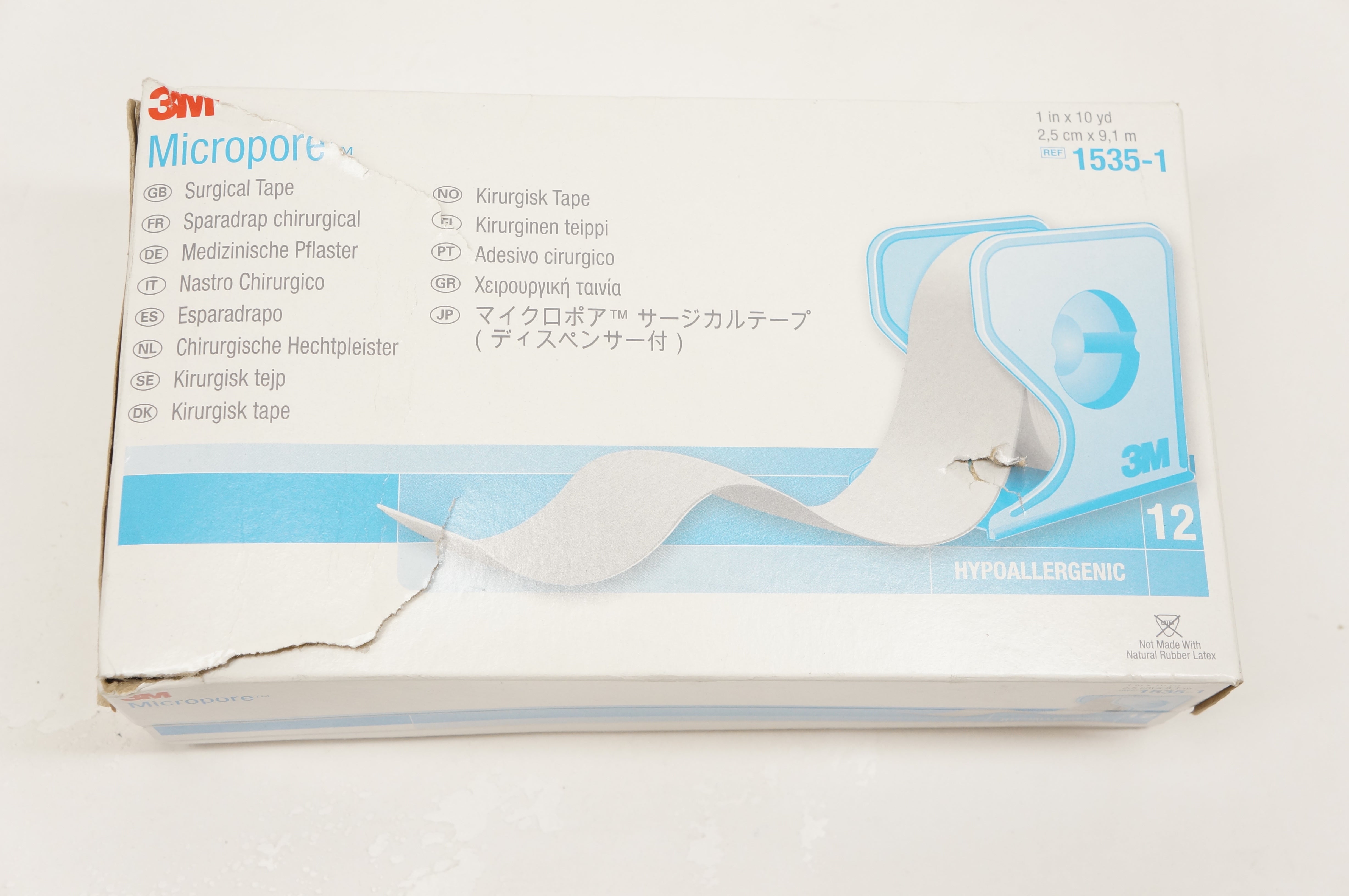 3M 1535-1 Micropore Surgical Tape 1inch x 10yd. - Box of 11