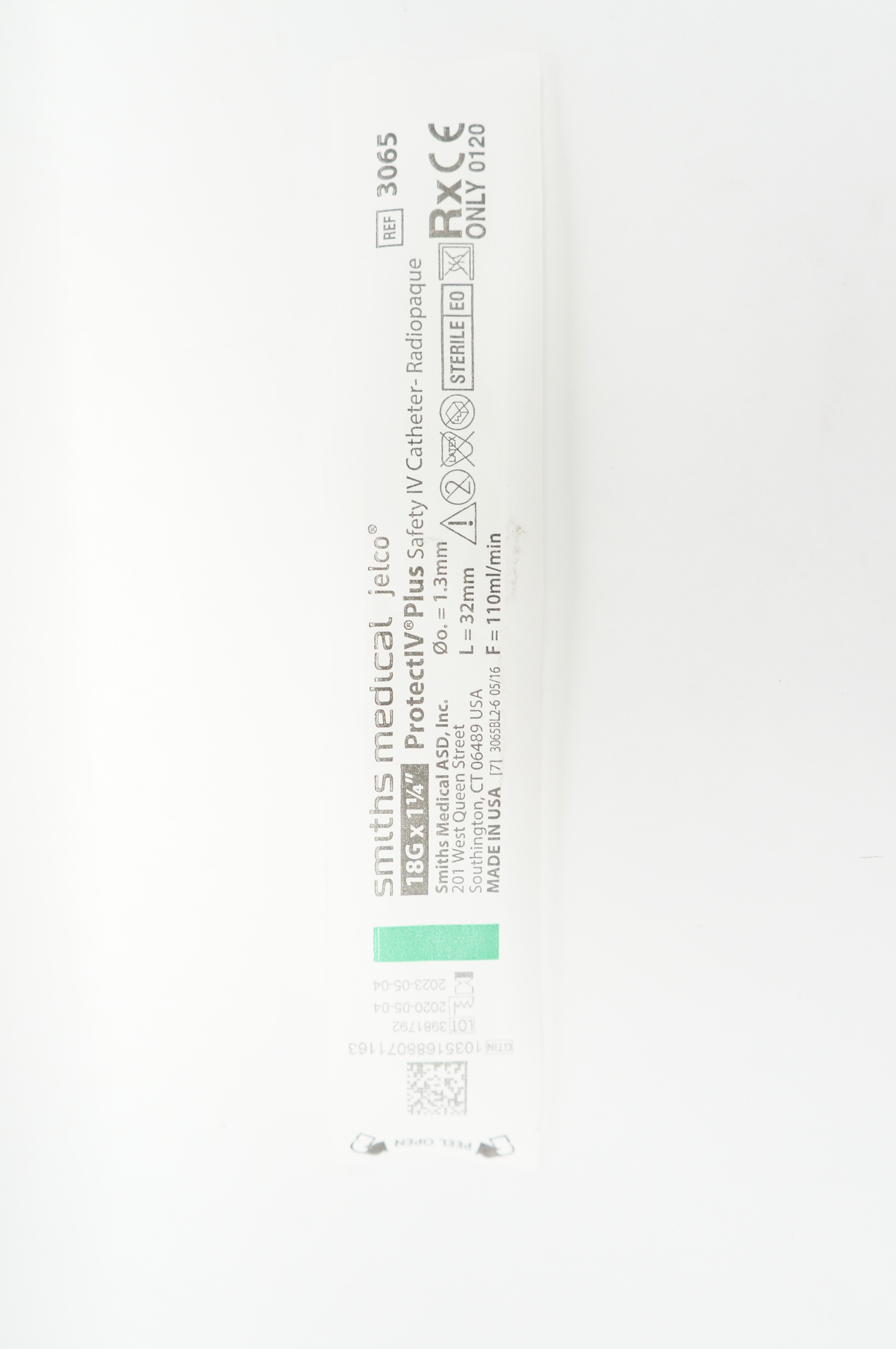 Smiths Medical 3065 ProtectIV Plus Safety IV Cath. 18G x 1-1/4inch