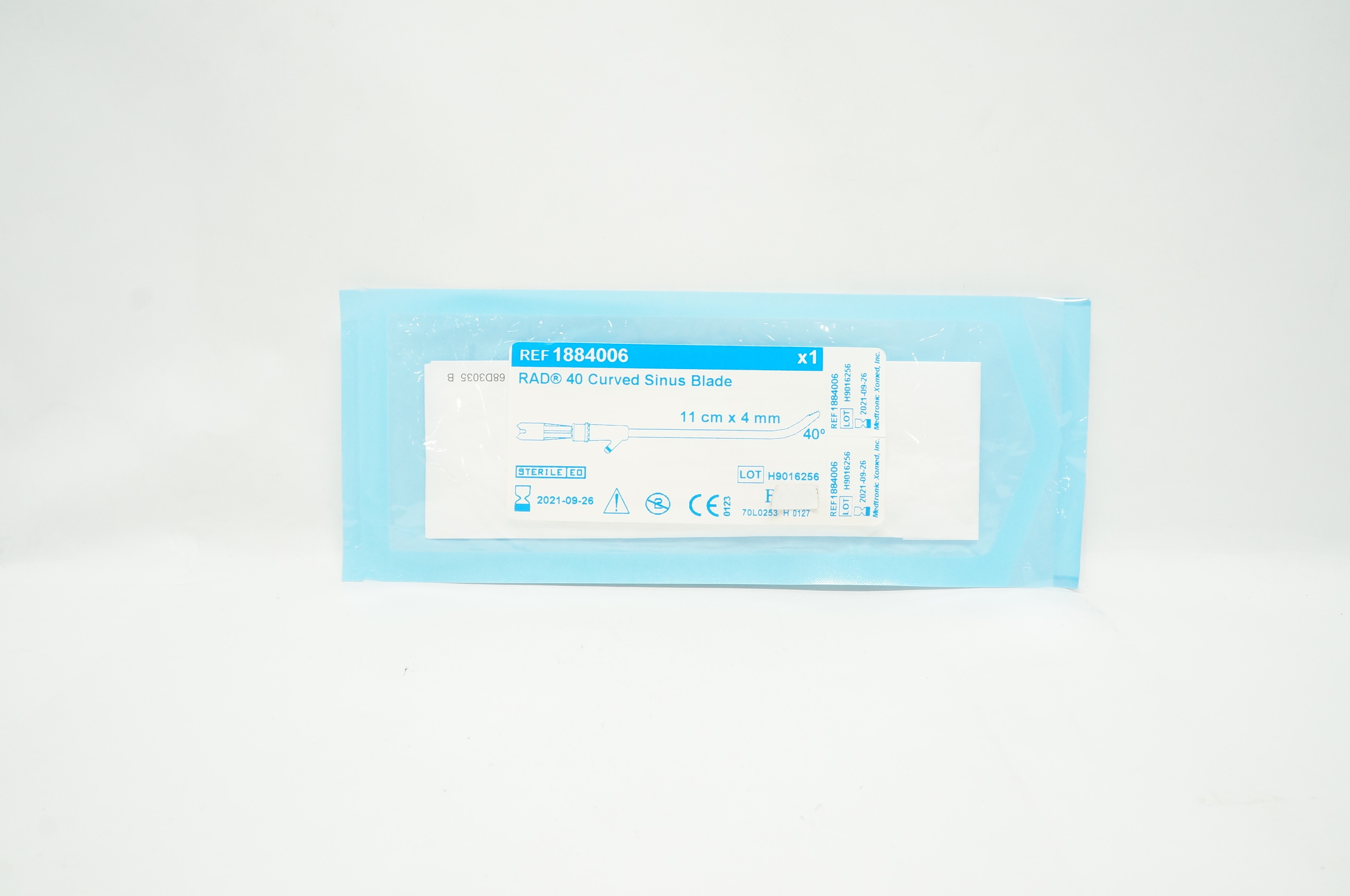 Medtronic 1884006 RAD 40 Curved Sinus Blade 11cm x 4mm, 40 Degree