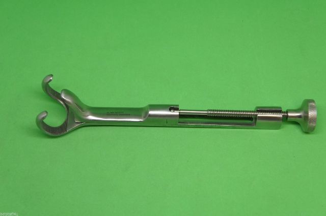 Alan Scott Clamp Bone and Plate Holding Lowman Modified Curved 8.5inch Lg