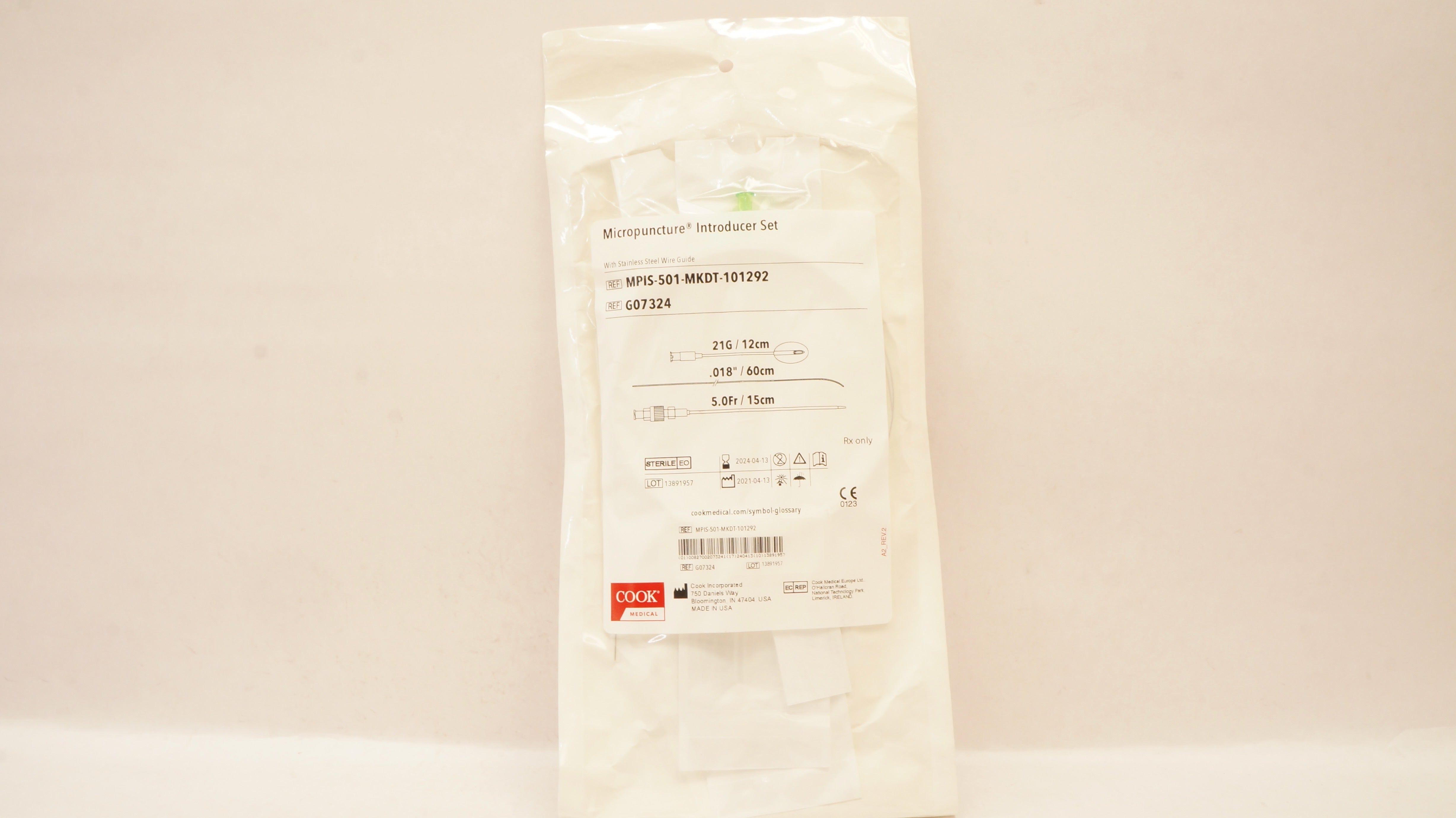 Cook Medical G07324  Micropuncture Introducer Set 5.0Fr x 15cm