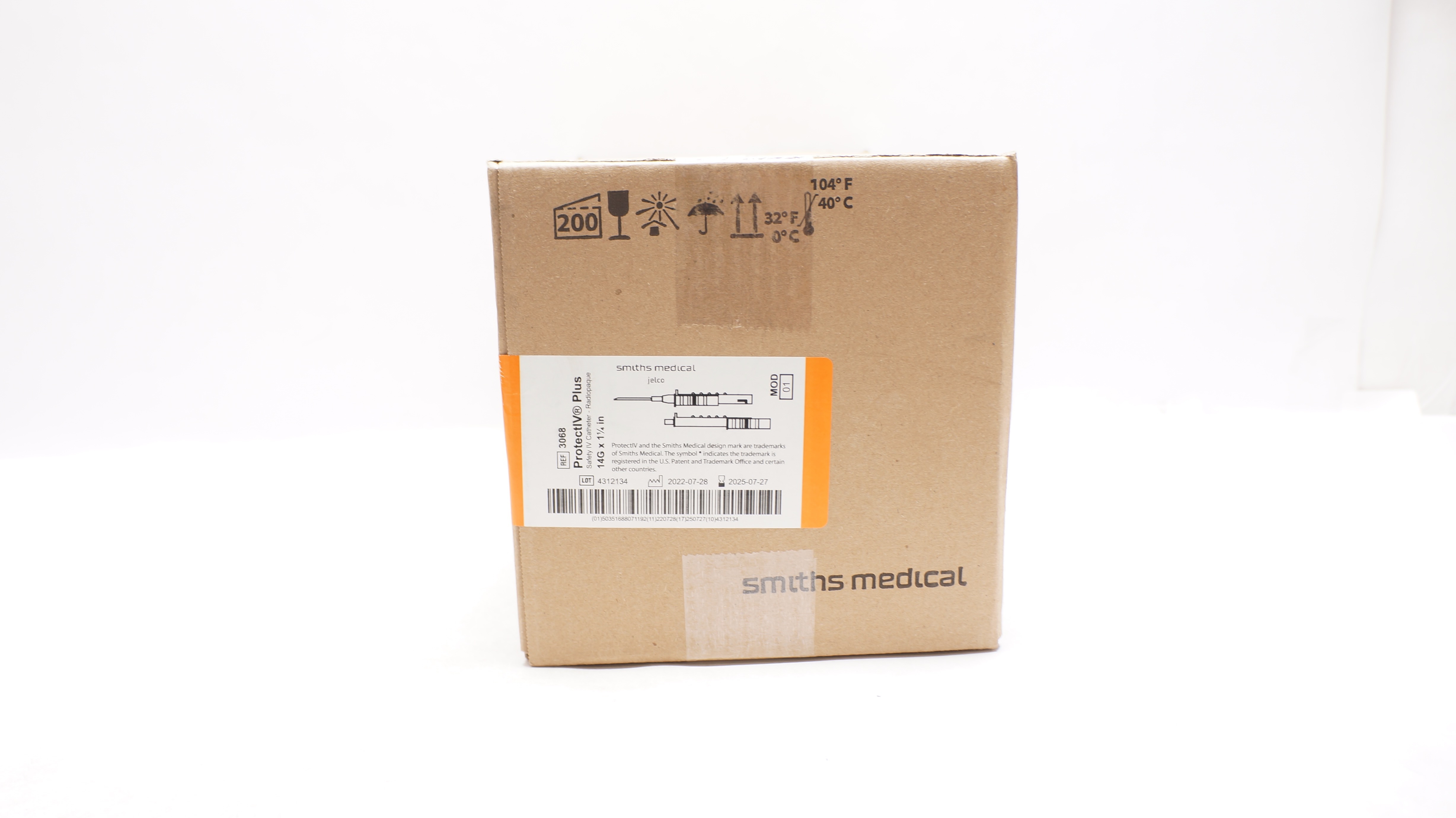 Smiths Medical 3068 ProtectIV Plus MOD 01 14G x 1-1/4inch - Case of 200