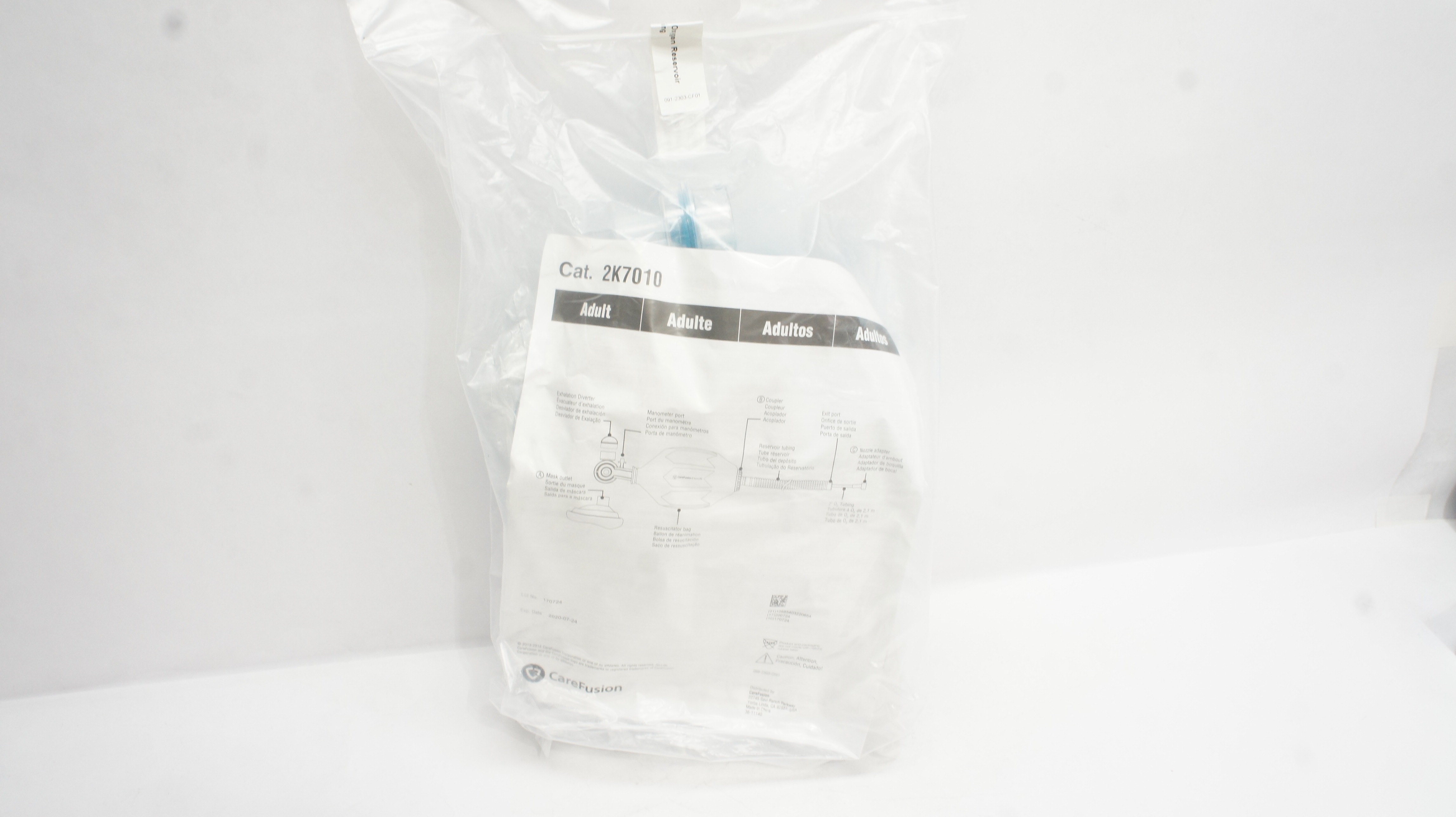 CareFusion 2K7010 Adult Manual Resuscitator, 40inch Tubing, Medium Adult Mask(x)