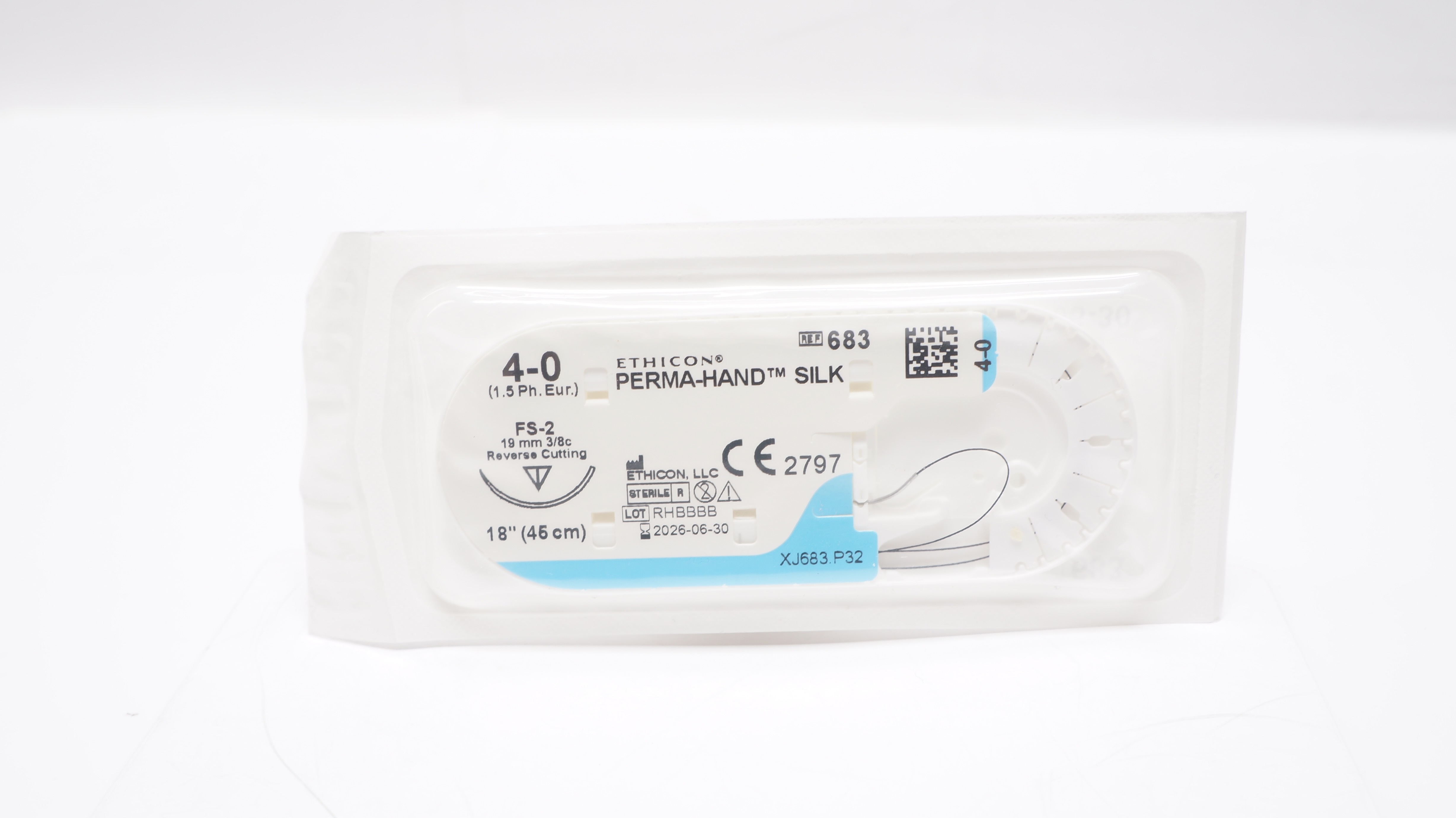Ethicon 683 4-0 PERMA-HAND SILK Stre FS-2, 19mm 3/8c Reverse Cutting 18inch