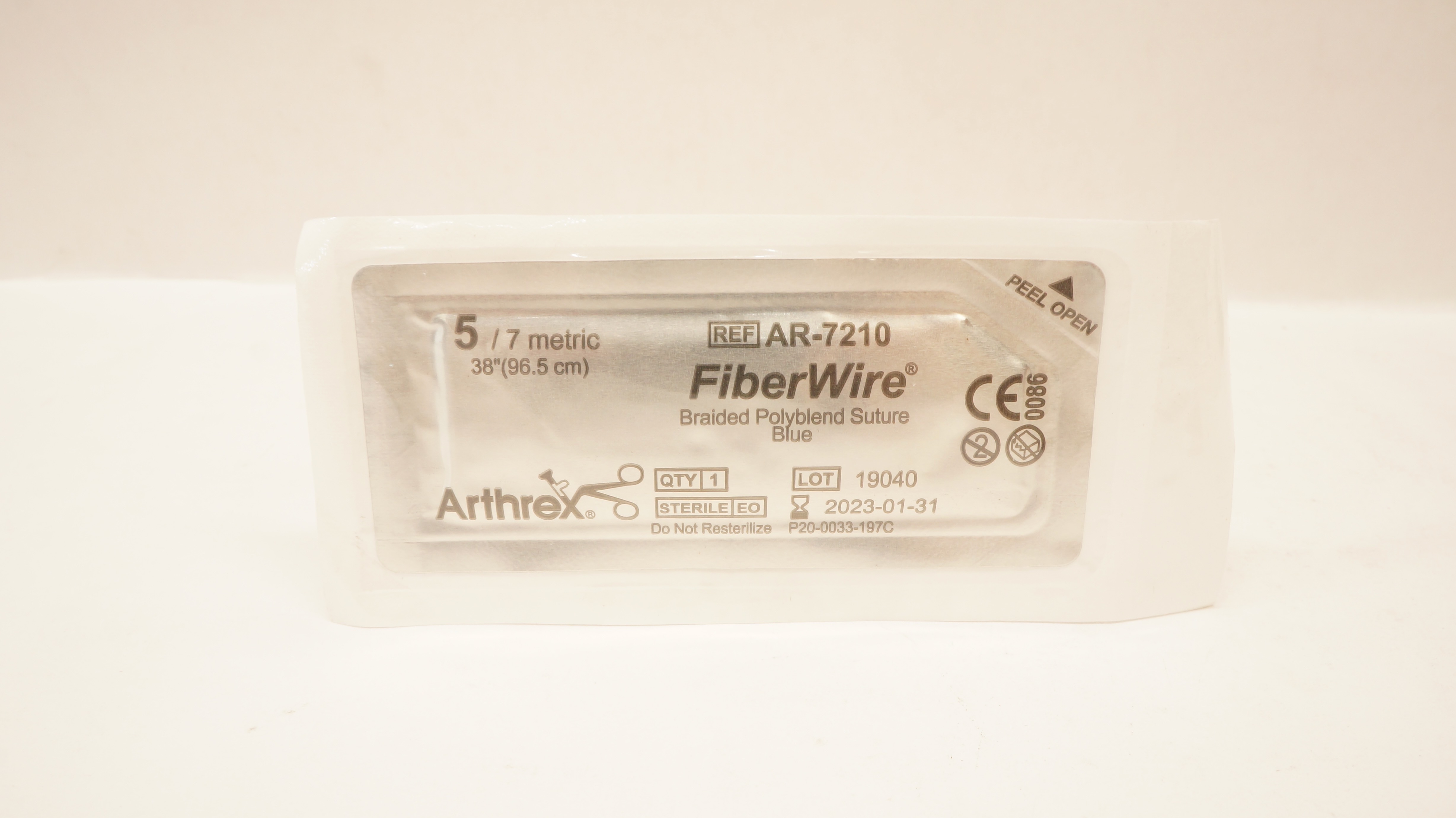 Arthrex AR-7210 5 Fiberwire Braided Polyblend Stre Blue, 38inch (x)