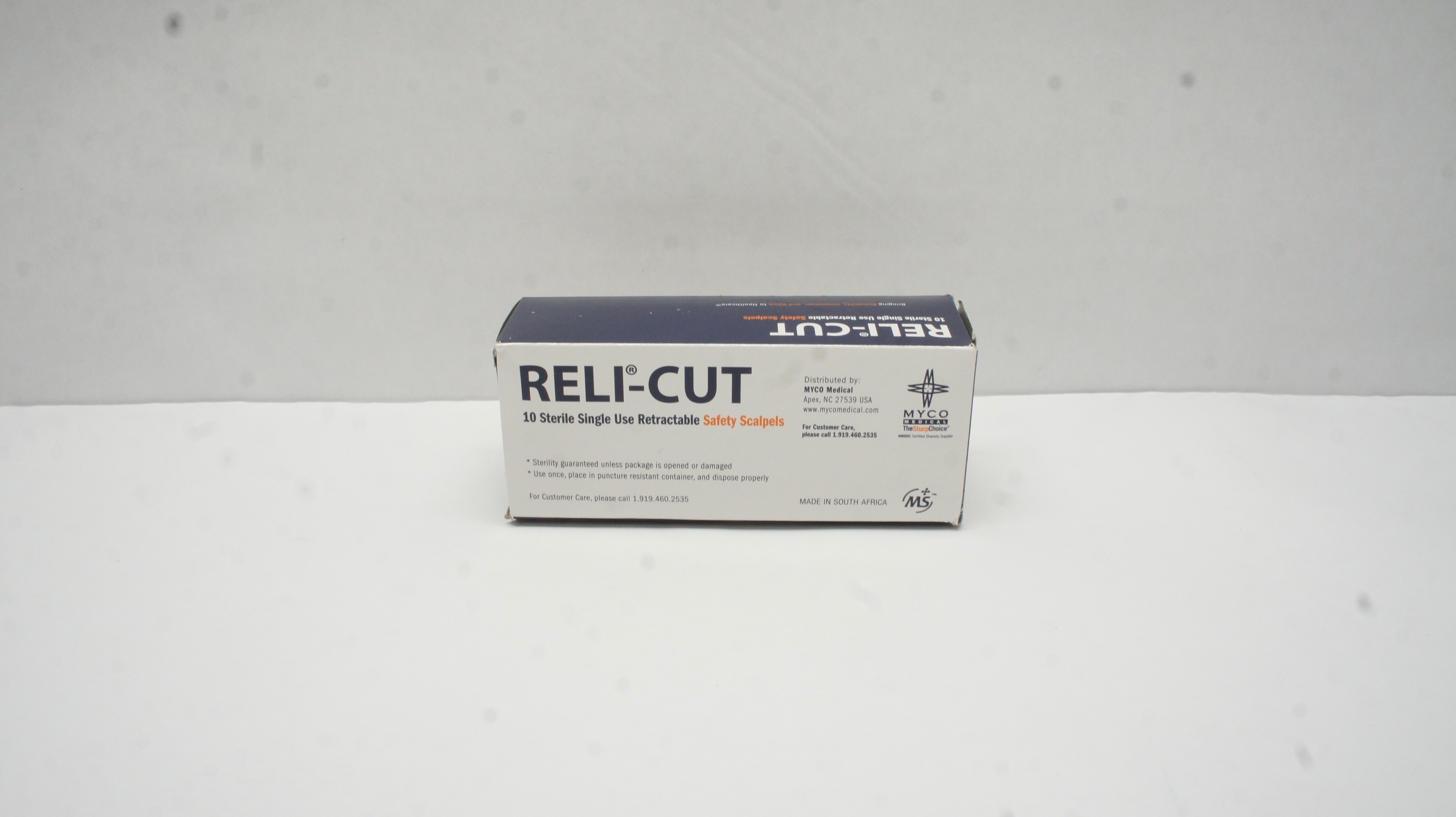 Myco Medical 6008TR-15 Reli-Cut Top Activated Retractable Scalpel - Box of 10